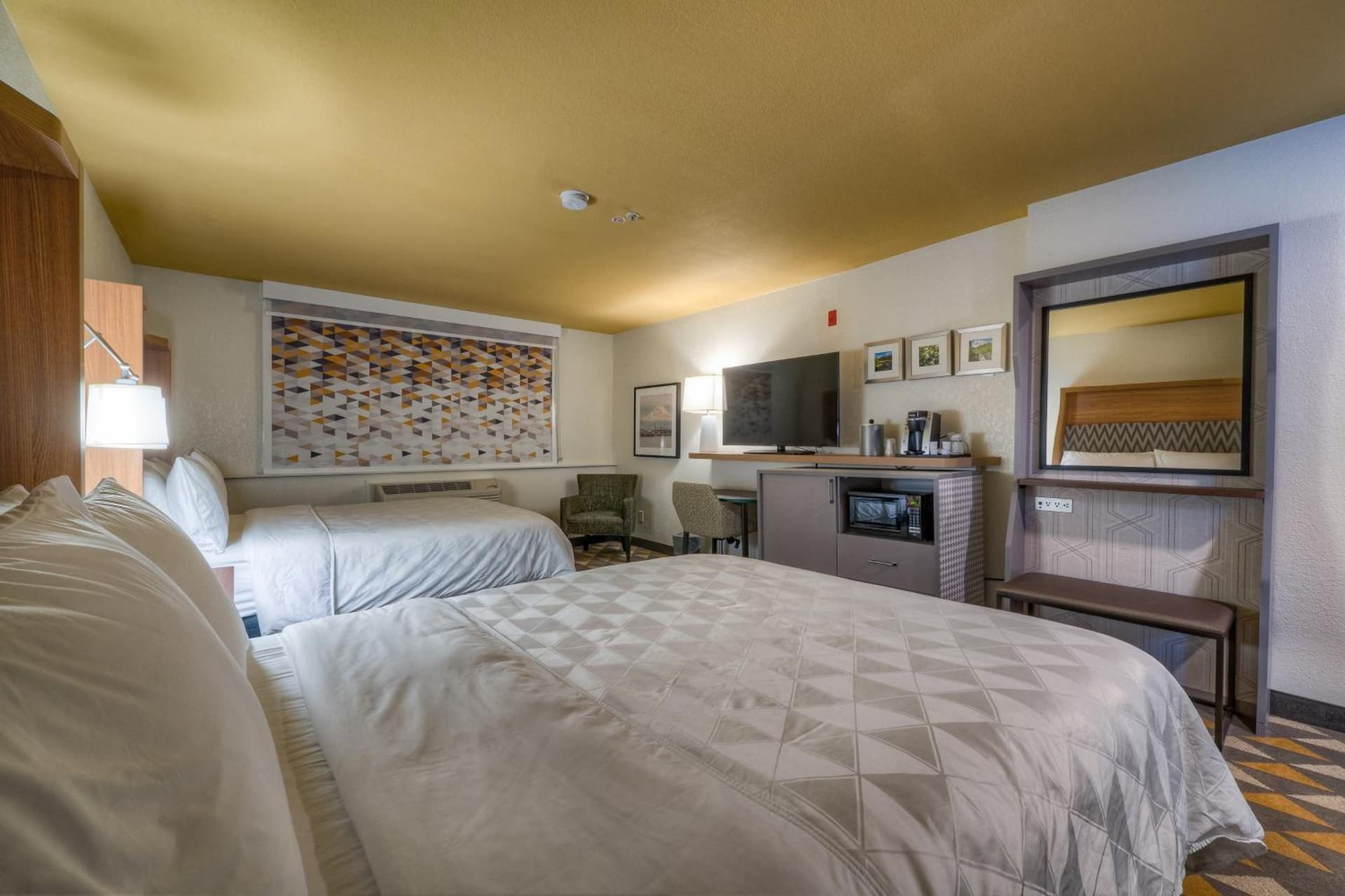 Holiday Inn Tacoma Mall by IHG gallery photo in Tacoma, WA — image 40
