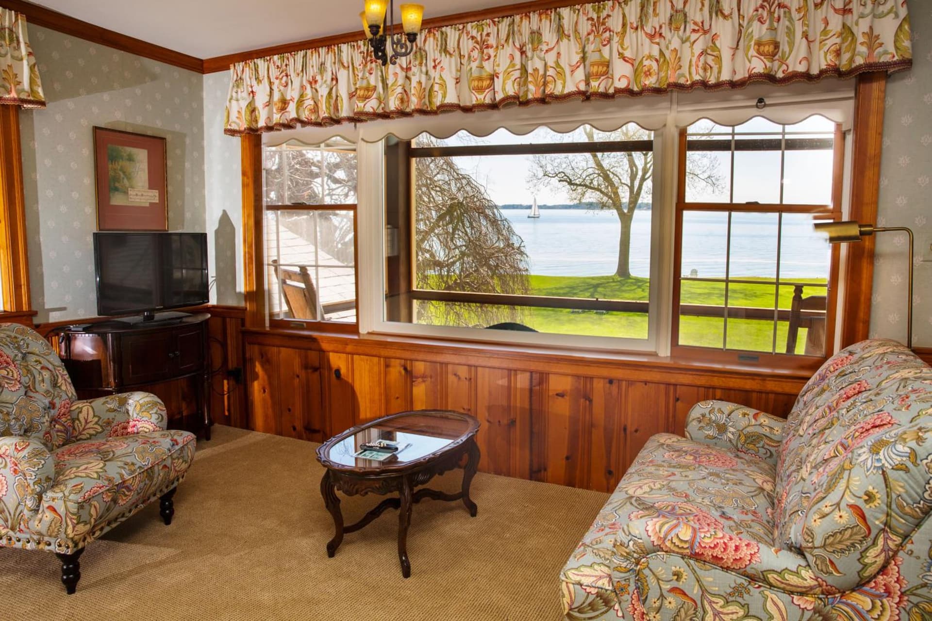 Sandaway Suites & Beach gallery photo in Oxford, MD — image 146