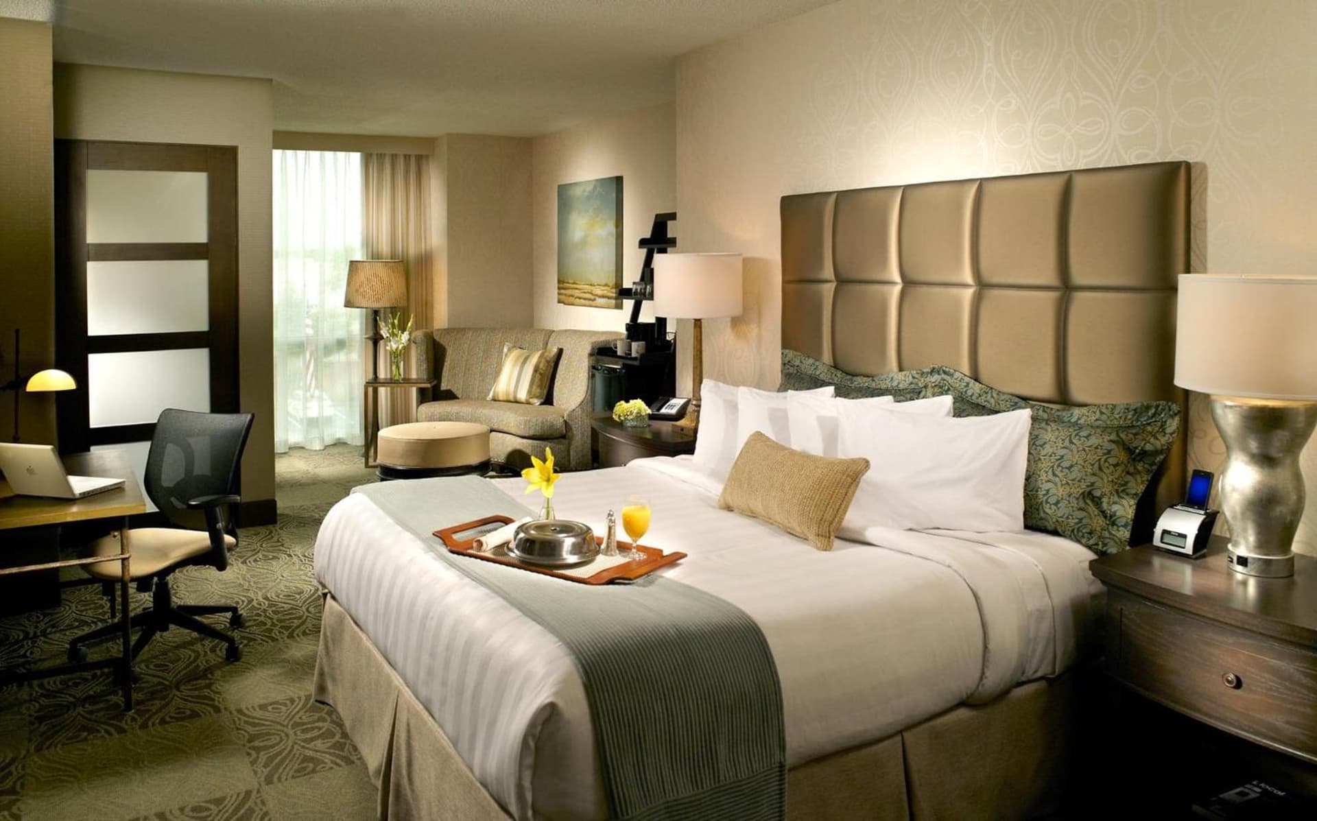 Crowne Plaza Charleston by IHG gallery photo in Charleston, SC — image 56