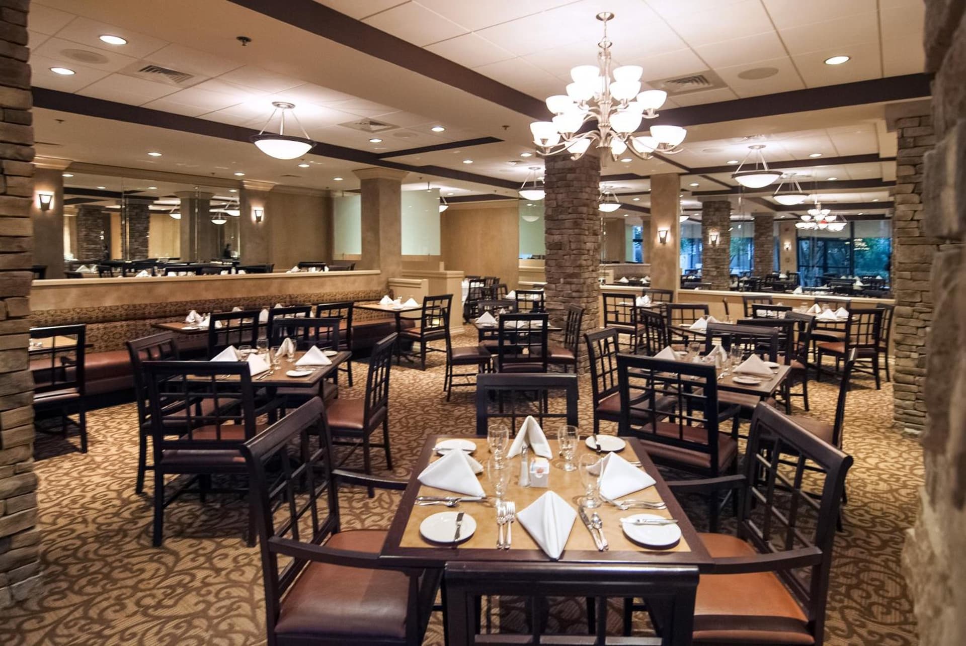 Crowne Plaza Executive Center Baton Rouge by IHG gallery photo in Baton Rouge, LA — image 67