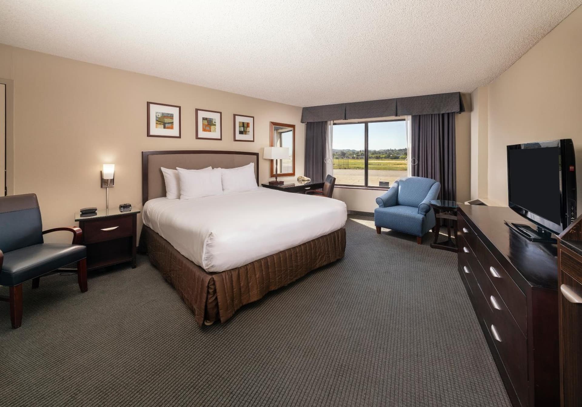Concord Plaza Hotel gallery photo in Concord, CA — image 64