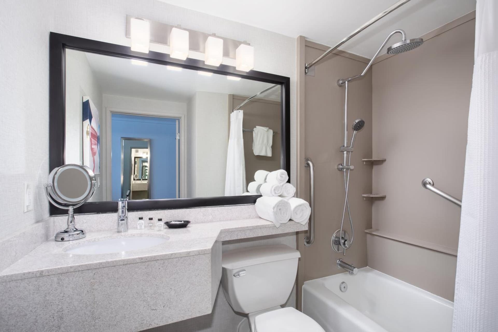 Crowne Plaza Costa Mesa Orange County by IHG gallery photo in Costa Mesa, CA — image 18
