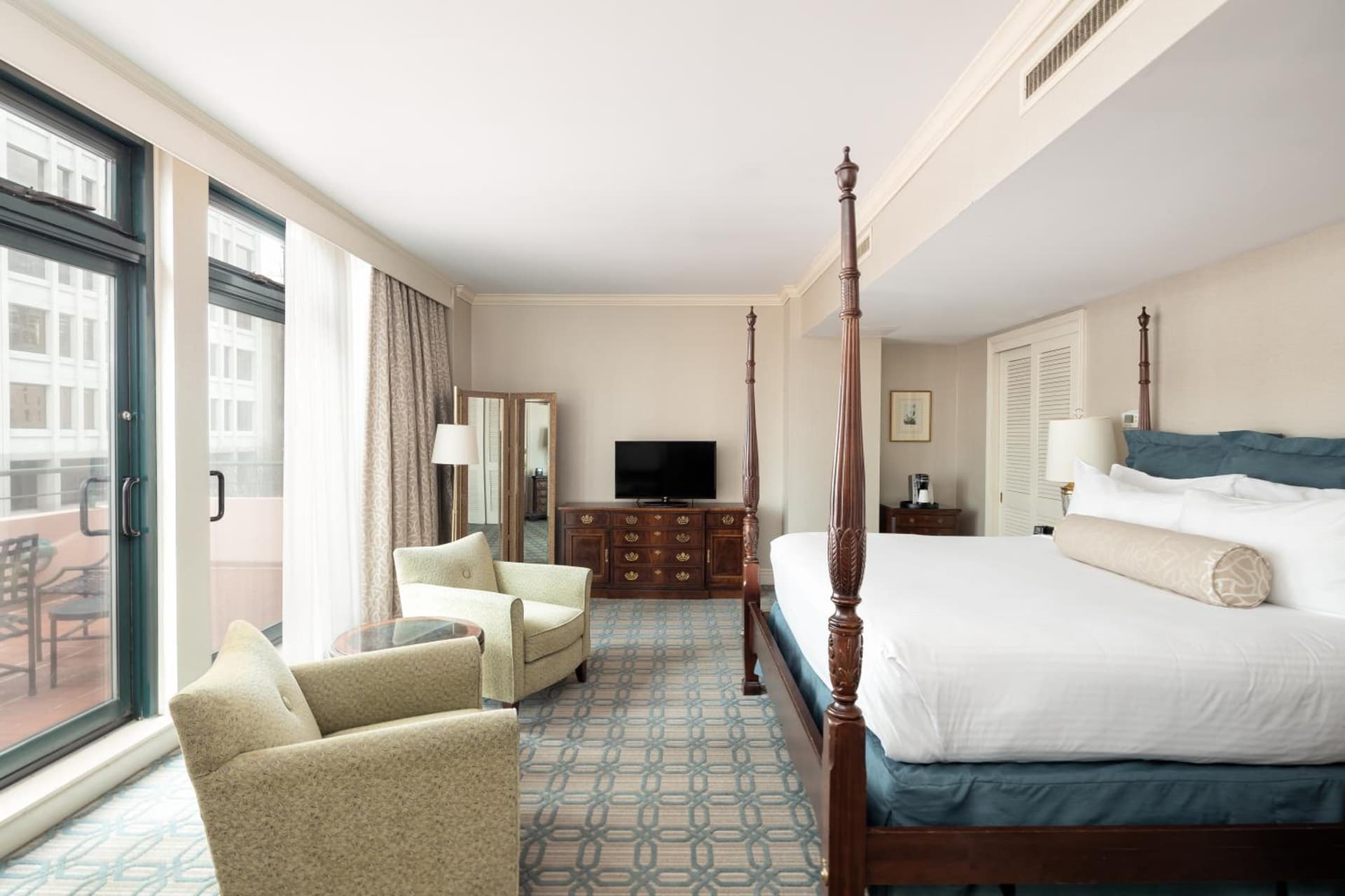 The Berkeley Richmond, Outset Collection by Hilton gallery photo in Richmond, VA — image 6