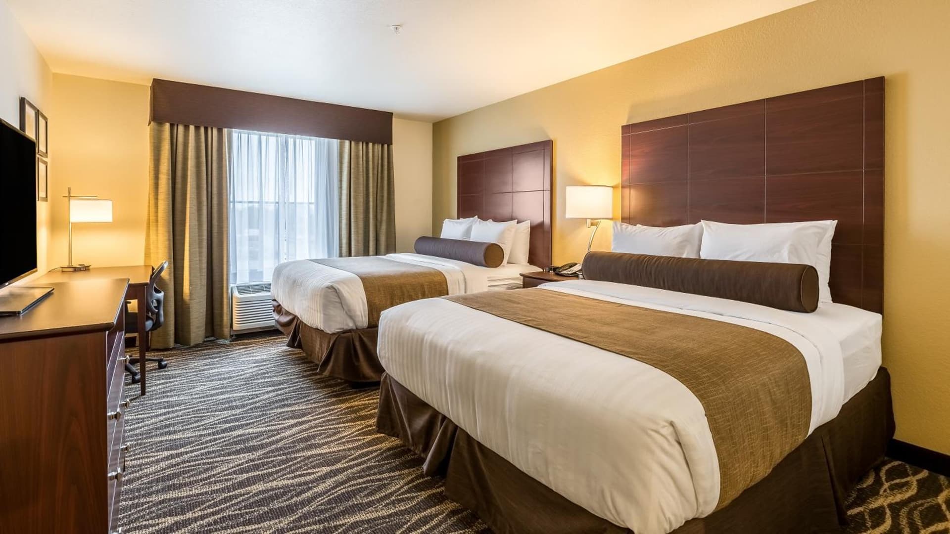 Cobblestone Hotel & Suites - Chippewa Falls gallery photo in Chippewa Falls, WI — image 20