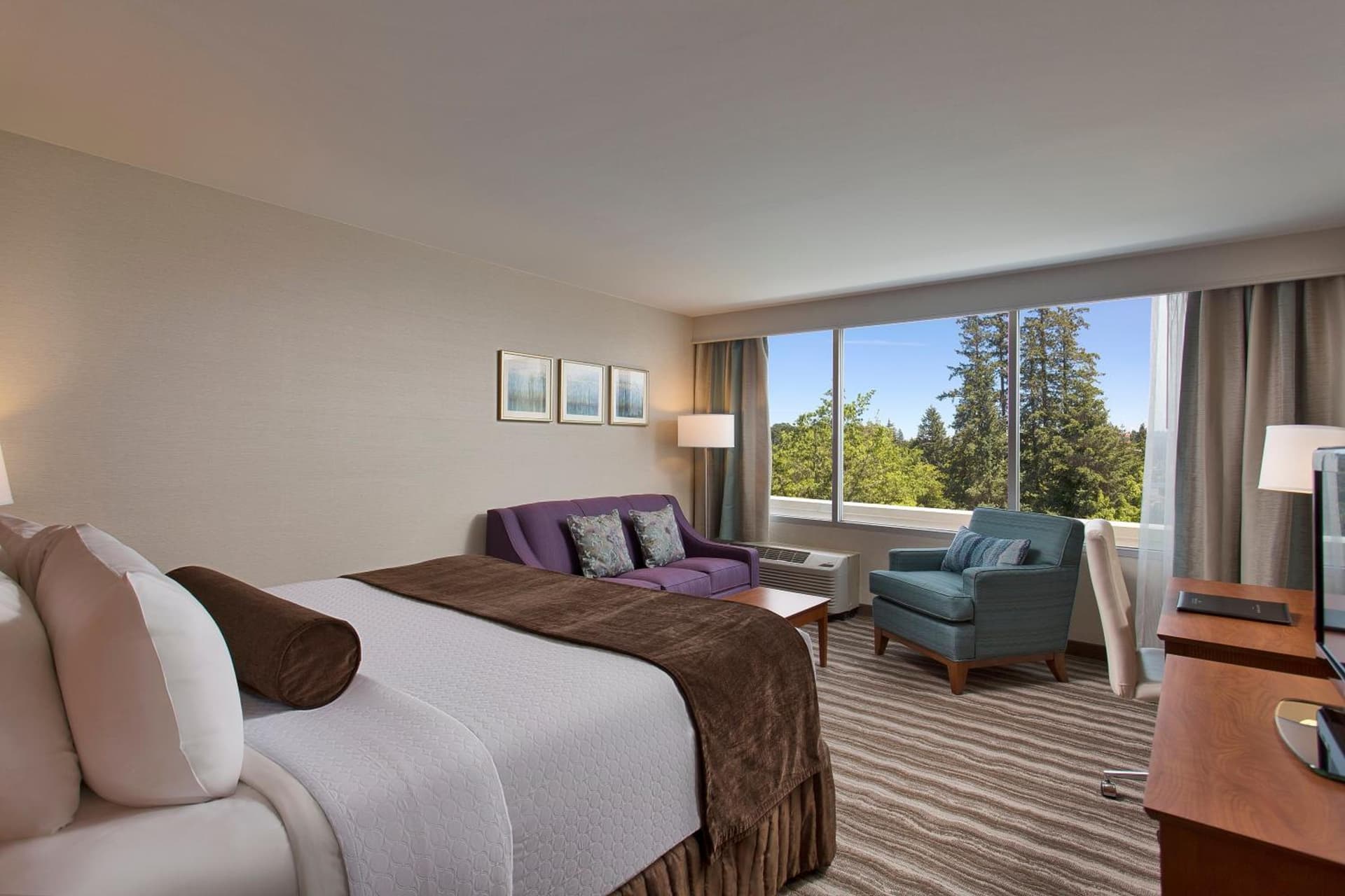 AC Hotel by Marriott Portland Lake Oswego gallery photo in Lake Oswego, OR — image 41