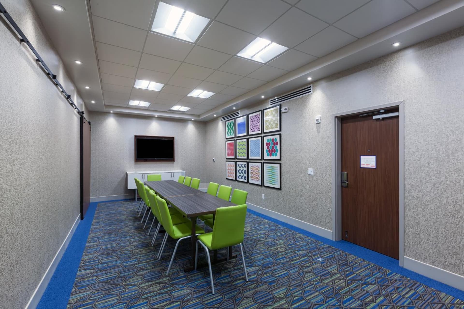Holiday Inn Express & Suites Tulsa South - Woodland Hills by IHG gallery photo in Tulsa, OK — image 25