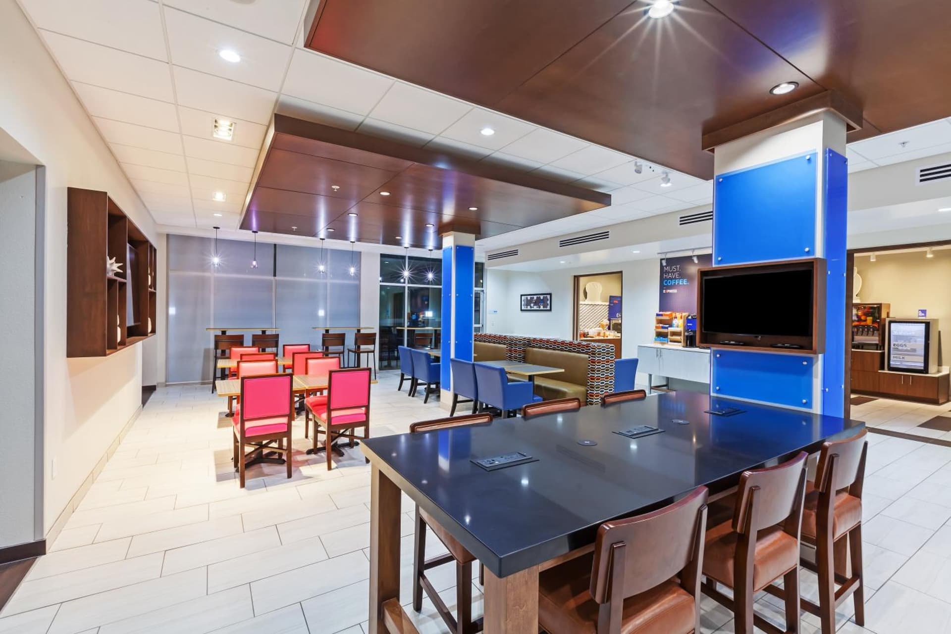 Holiday Inn Express & Suites Tulsa South - Woodland Hills by IHG gallery photo in Tulsa, OK — image 42