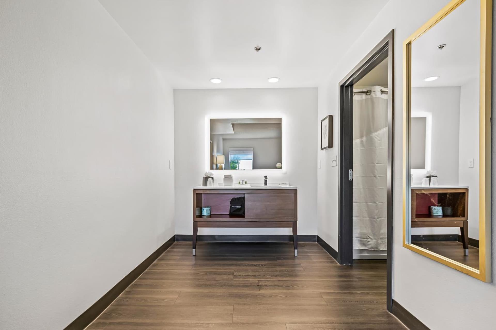 Holiday Inn - St. Petersburg West by IHG gallery photo in St Petersburg, FL — image 17