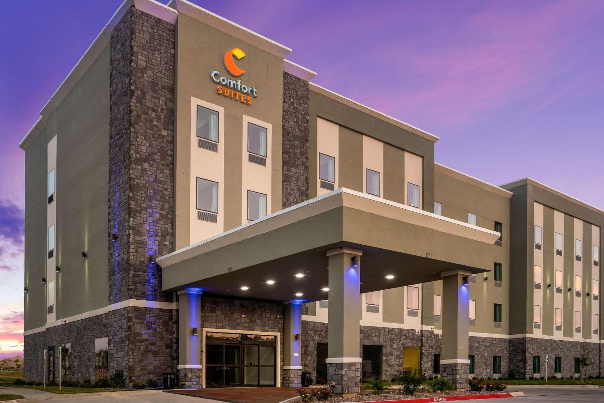 Comfort Suites DeSoto Dallas South gallery photo in DeSoto, TX — image 16