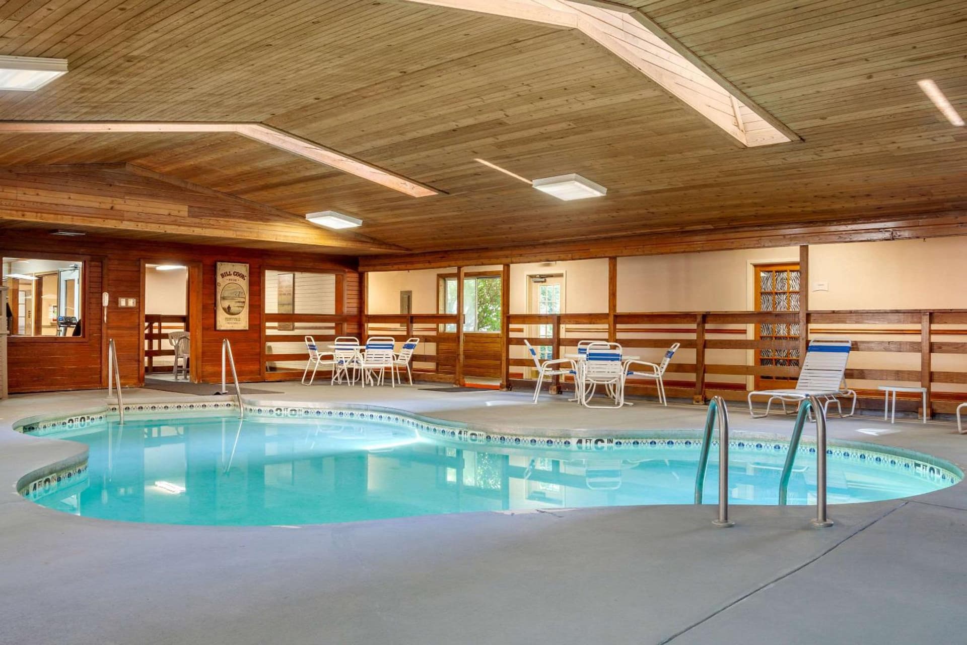 Quality Inn & Suites Prairie Du Chien property views in Prairie du Chien, WI — gallery photo 3