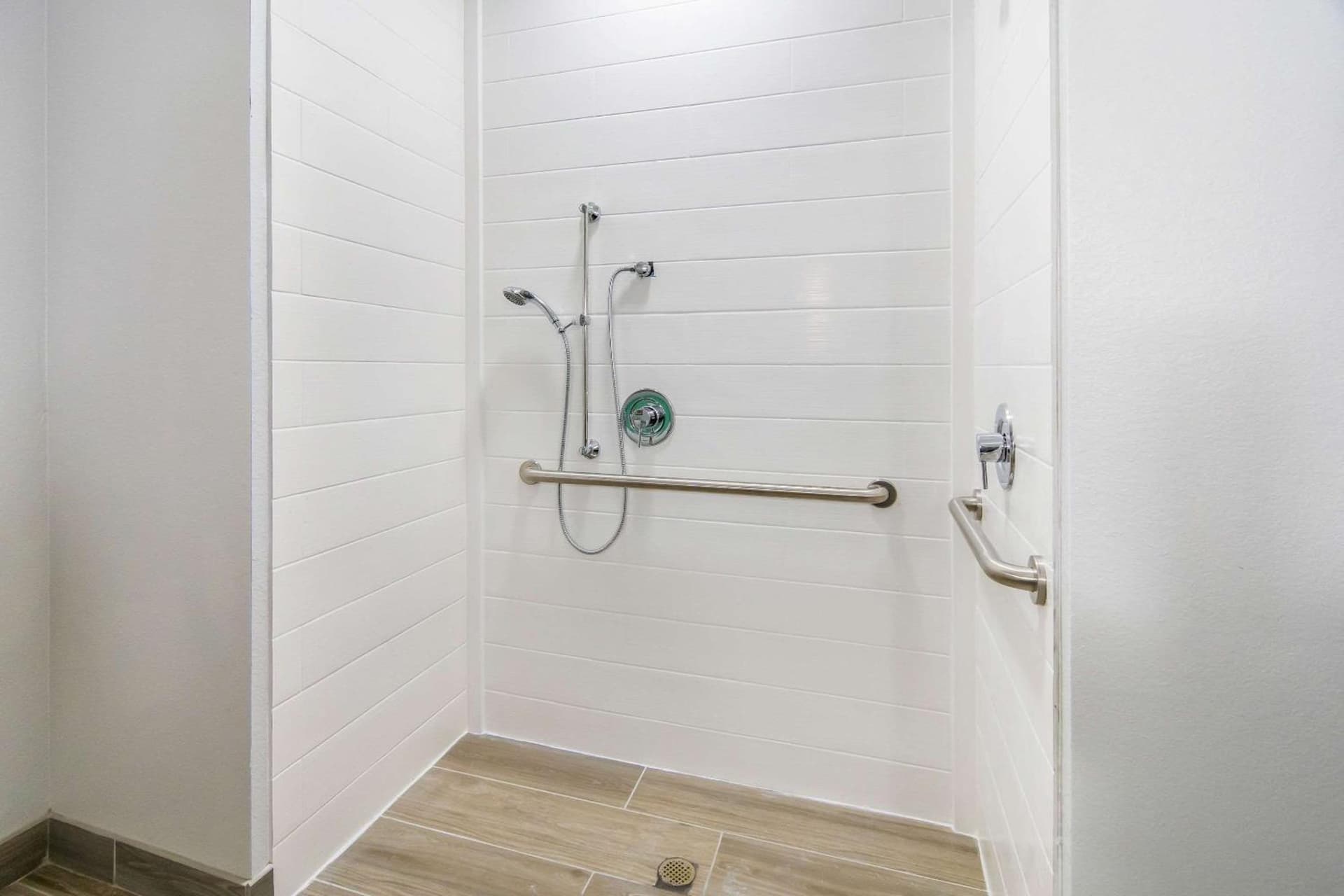 Comfort Suites DeSoto Dallas South gallery photo in DeSoto, TX — image 7