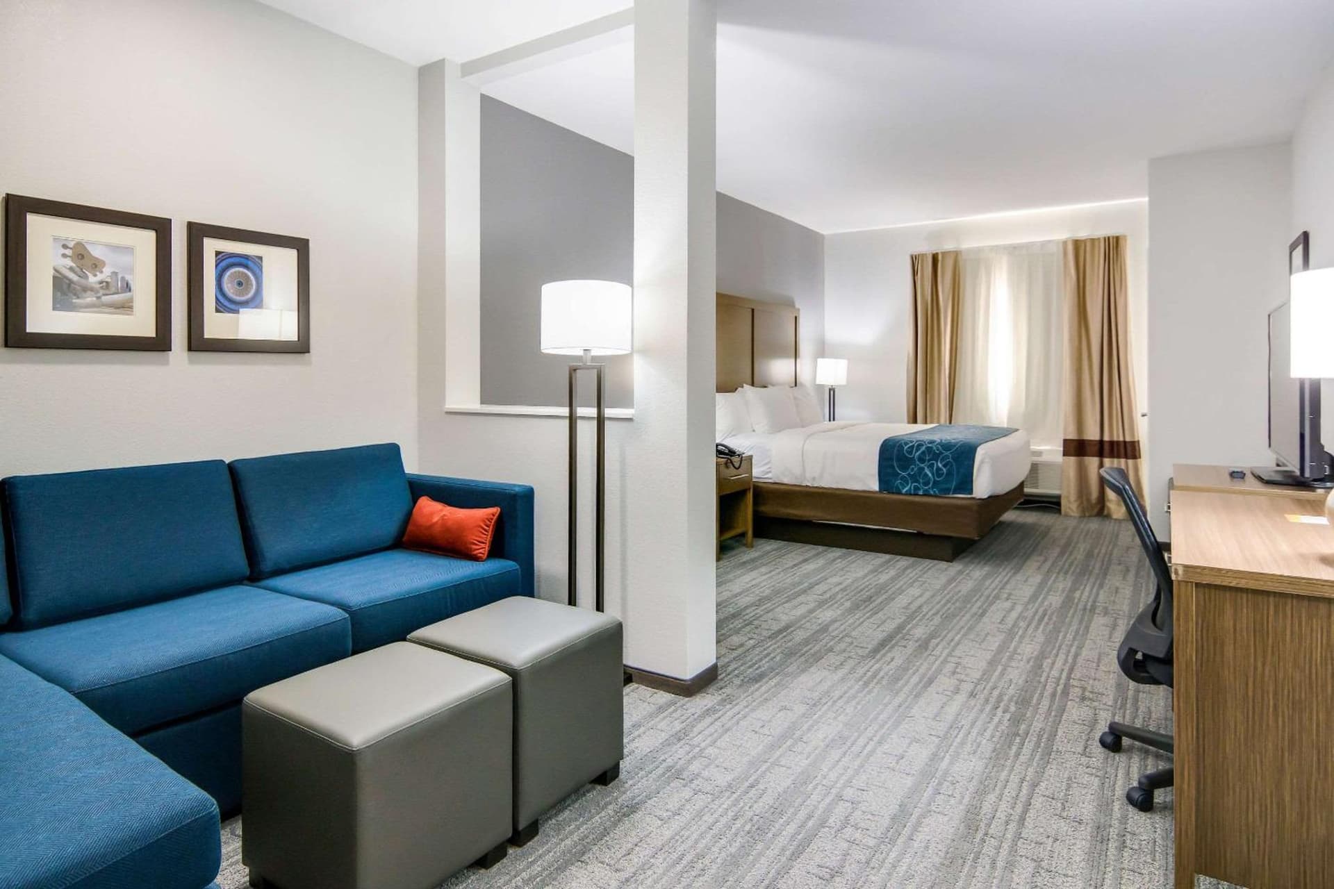 Comfort Suites DeSoto Dallas South gallery photo in DeSoto, TX — image 54