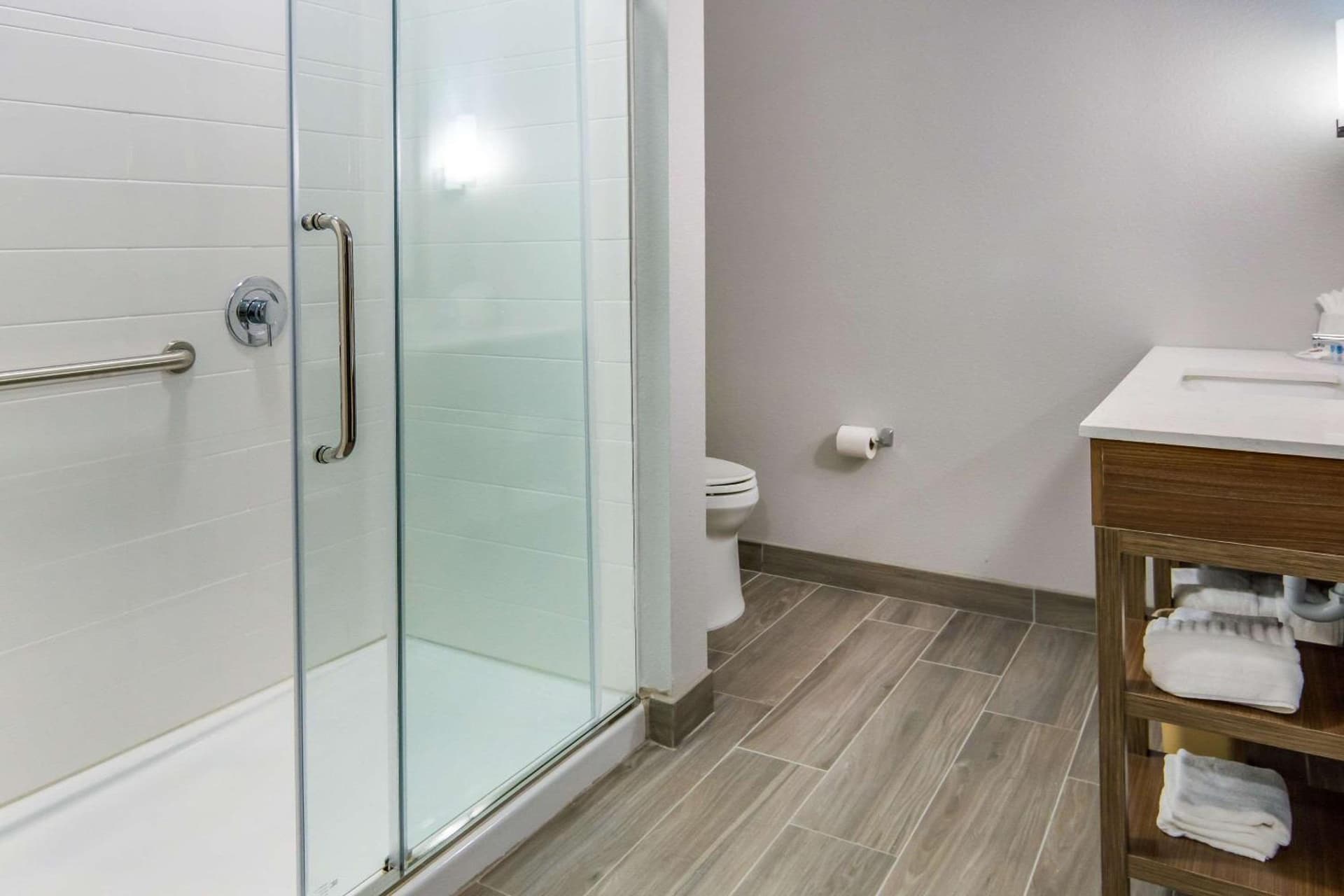 Comfort Suites DeSoto Dallas South gallery photo in DeSoto, TX — image 26