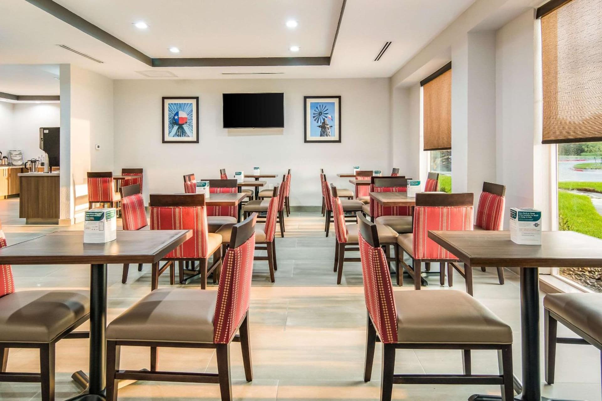 Comfort Suites DeSoto Dallas South gallery photo in DeSoto, TX — image 17