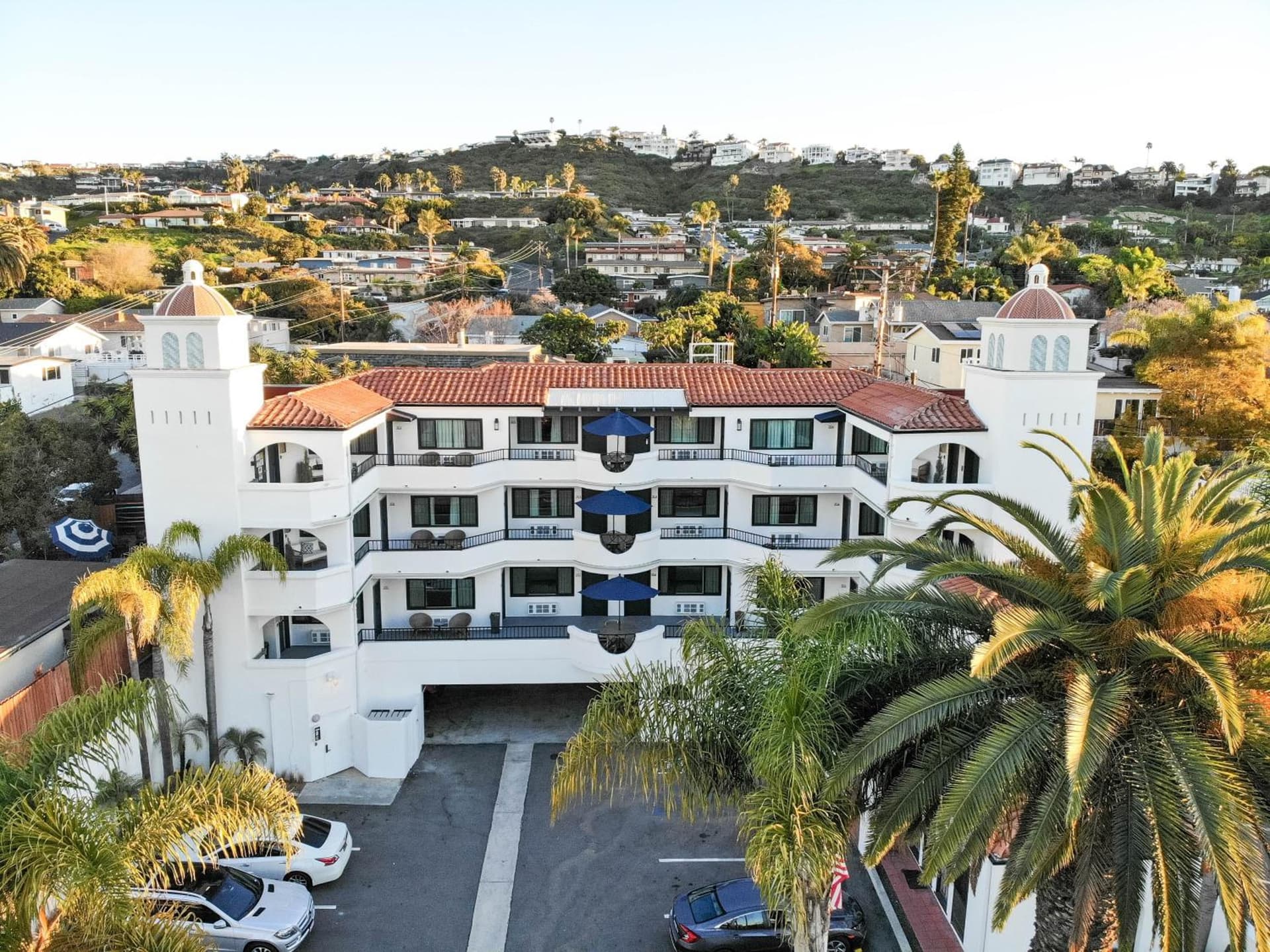 The Surfbreak Hotel — hotel in San Clemente, California