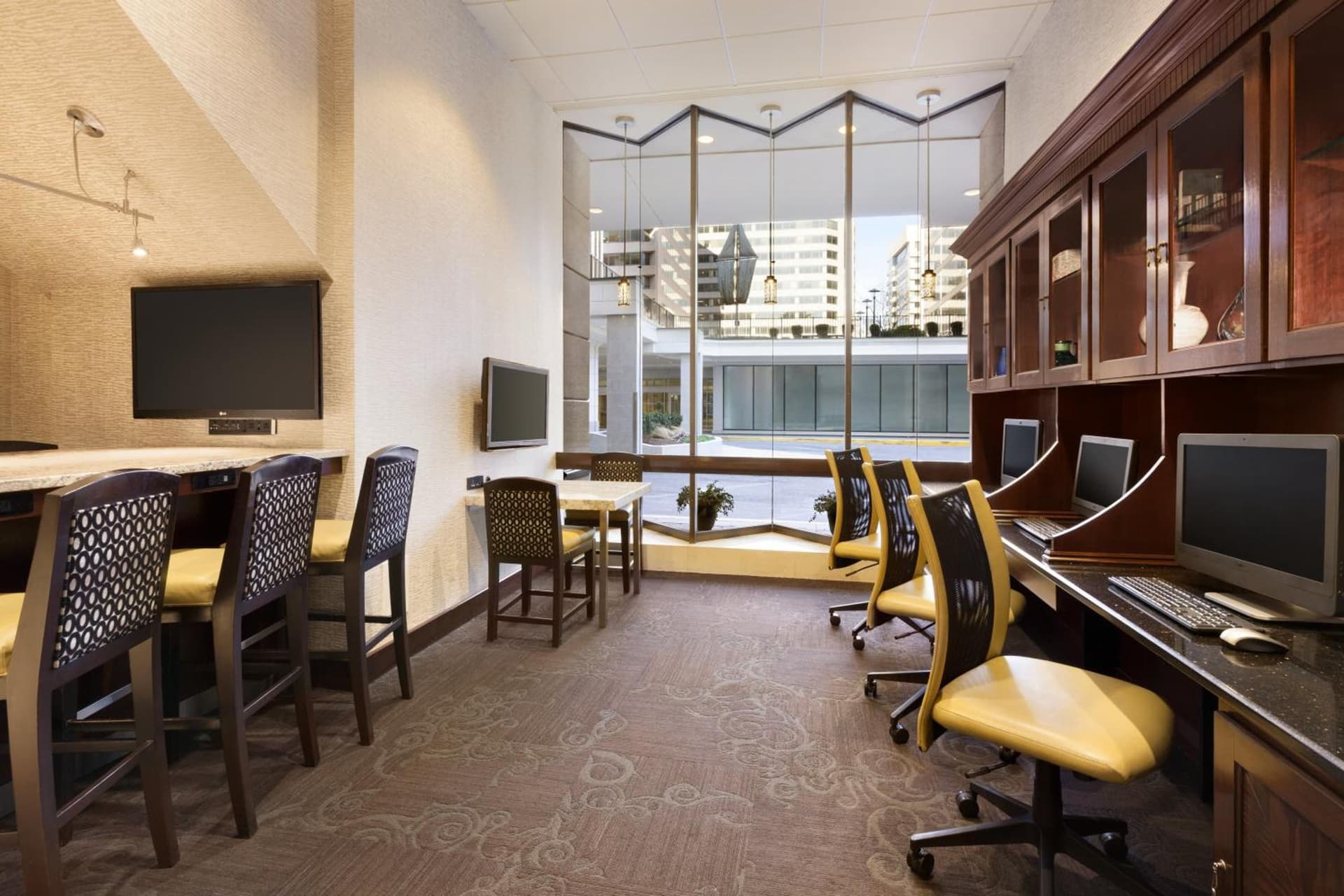 Crowne Plaza Crystal City-Washington, D.C. by IHG gallery photo in Arlington, VA — image 39