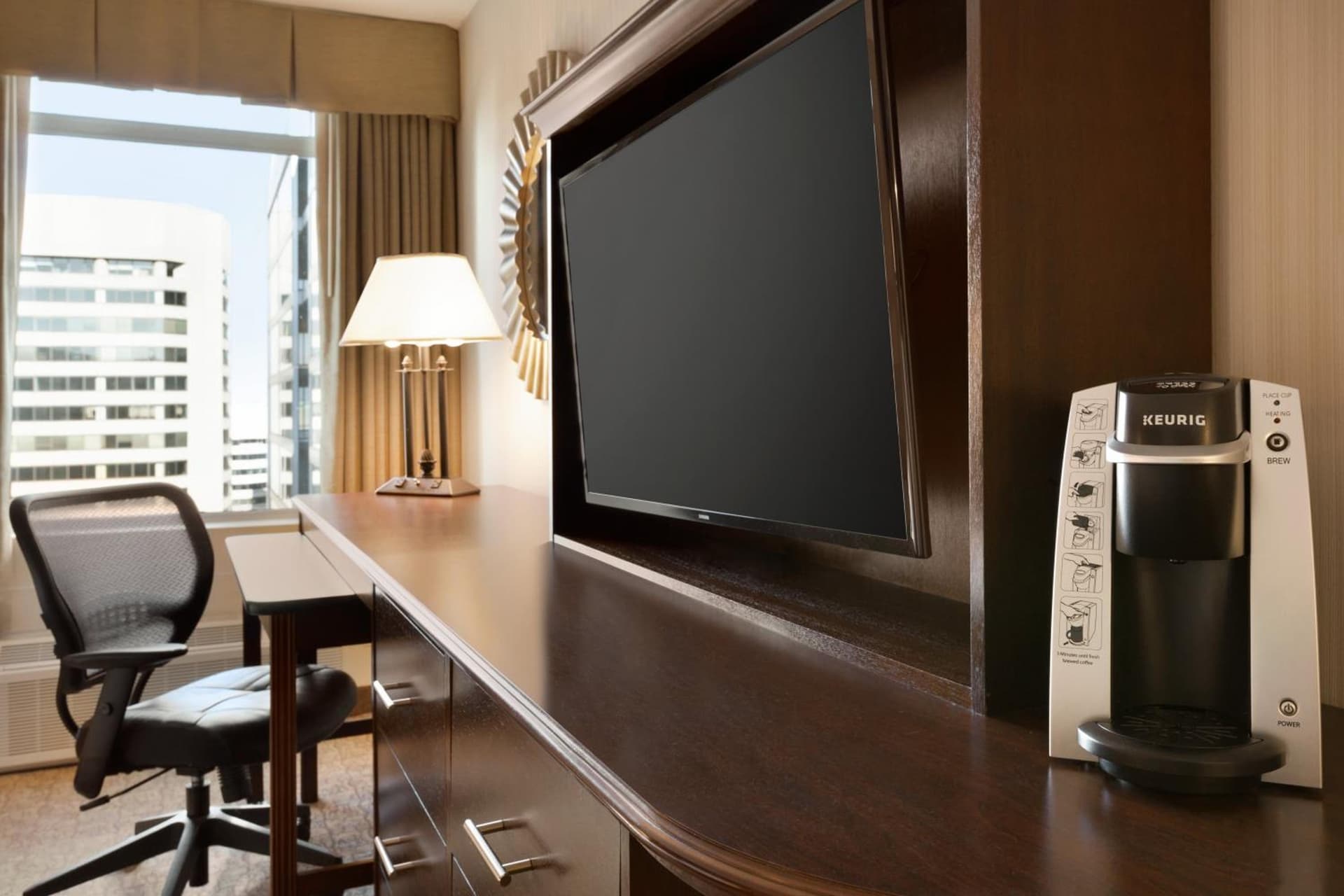 Crowne Plaza Crystal City-Washington, D.C. by IHG gallery photo in Arlington, VA — image 4