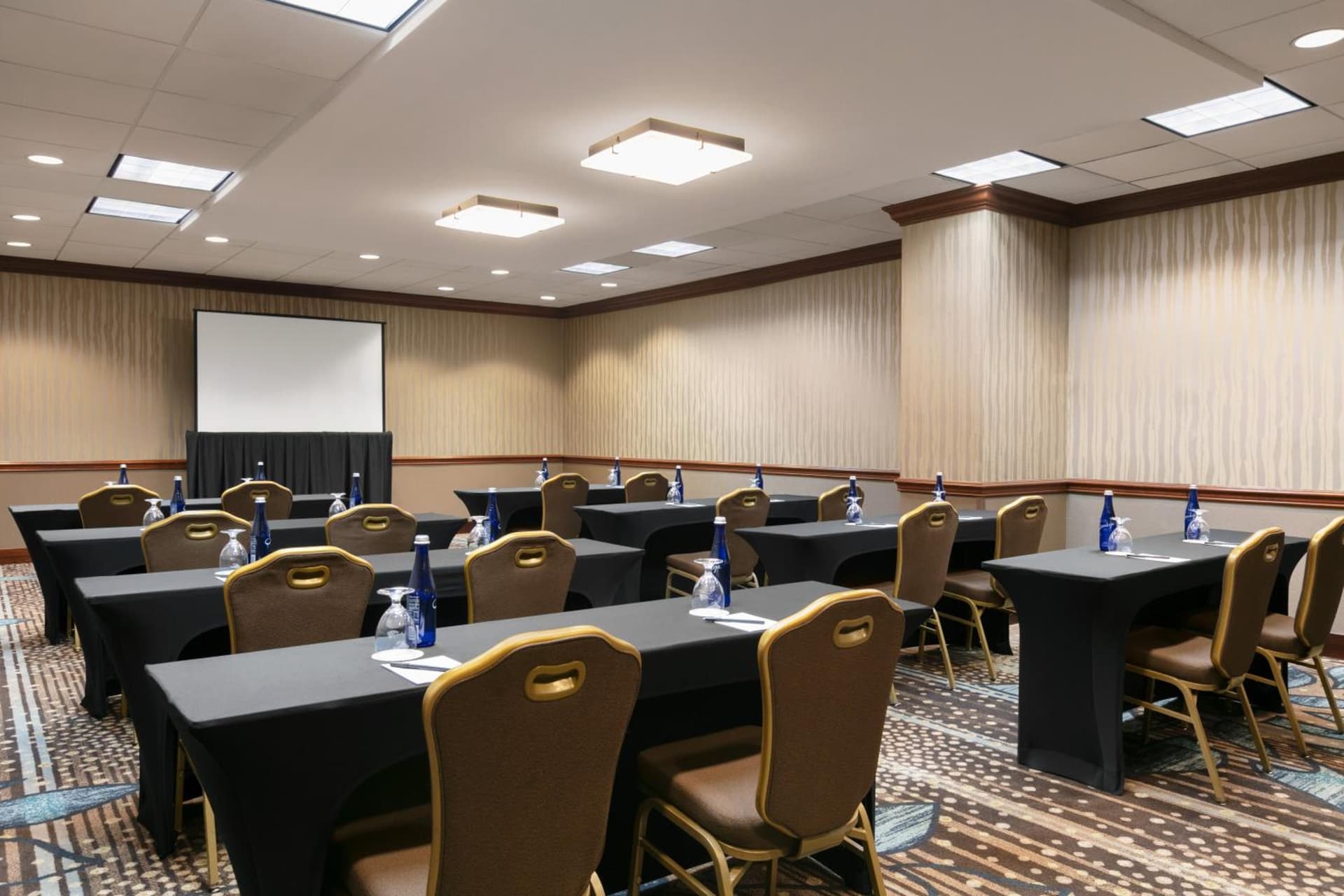 Crowne Plaza Crystal City-Washington, D.C. by IHG gallery photo in Arlington, VA — image 43