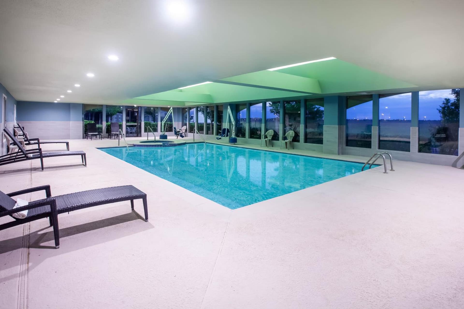 La Quinta by Wyndham Lubbock North gallery photo in Lubbock, TX — image 18