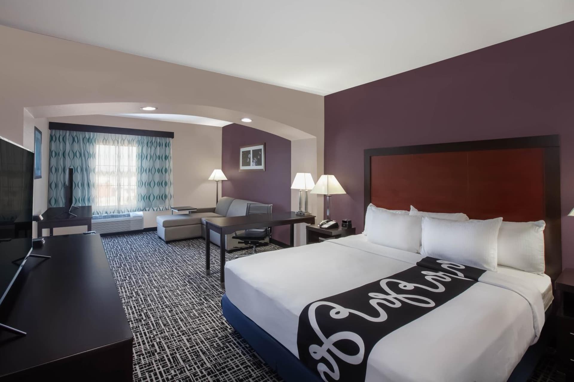 La Quinta by Wyndham Lubbock North gallery photo in Lubbock, TX — image 10