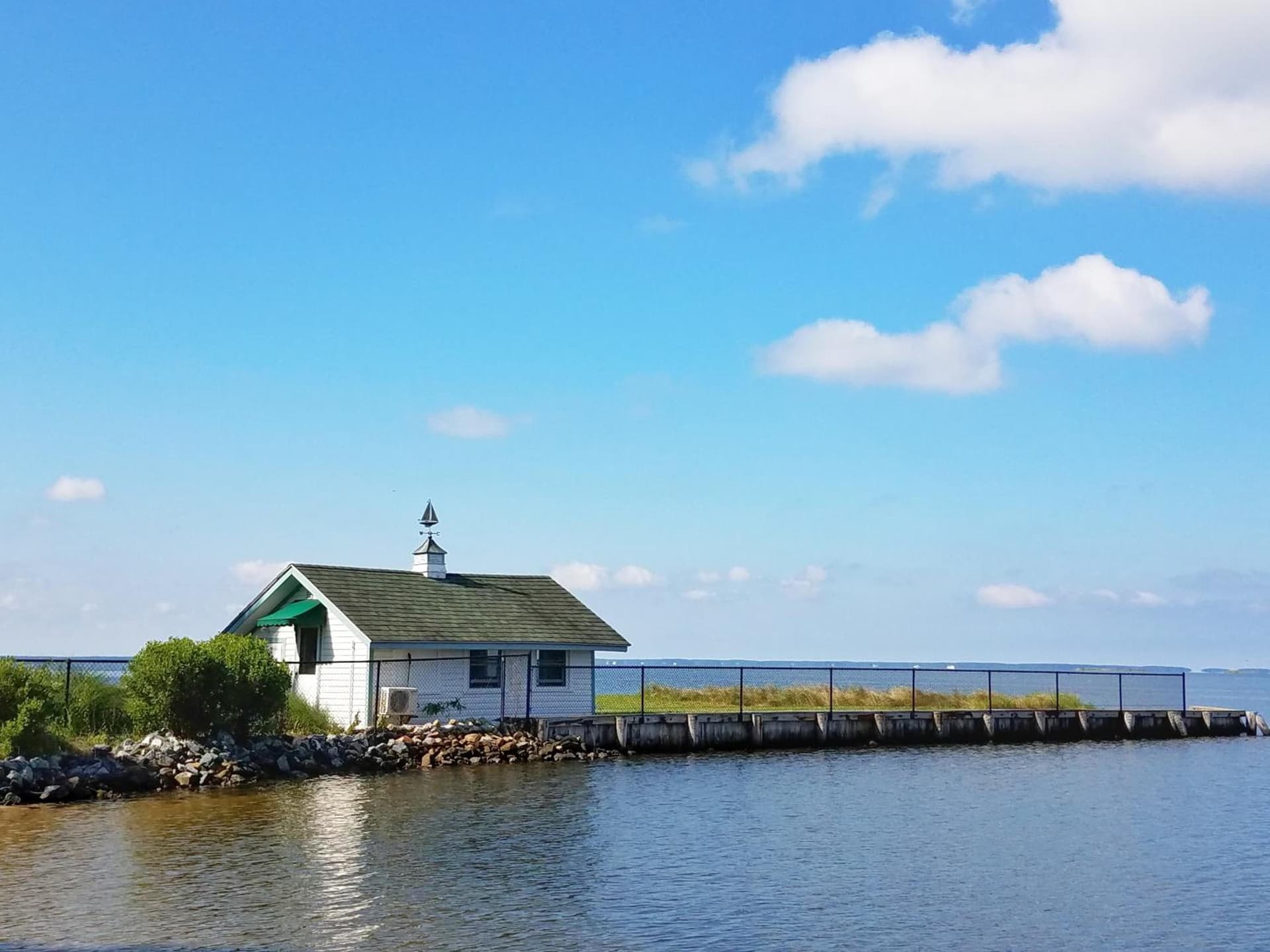 Sandaway Suites & Beach gallery photo in Oxford, MD — image 145