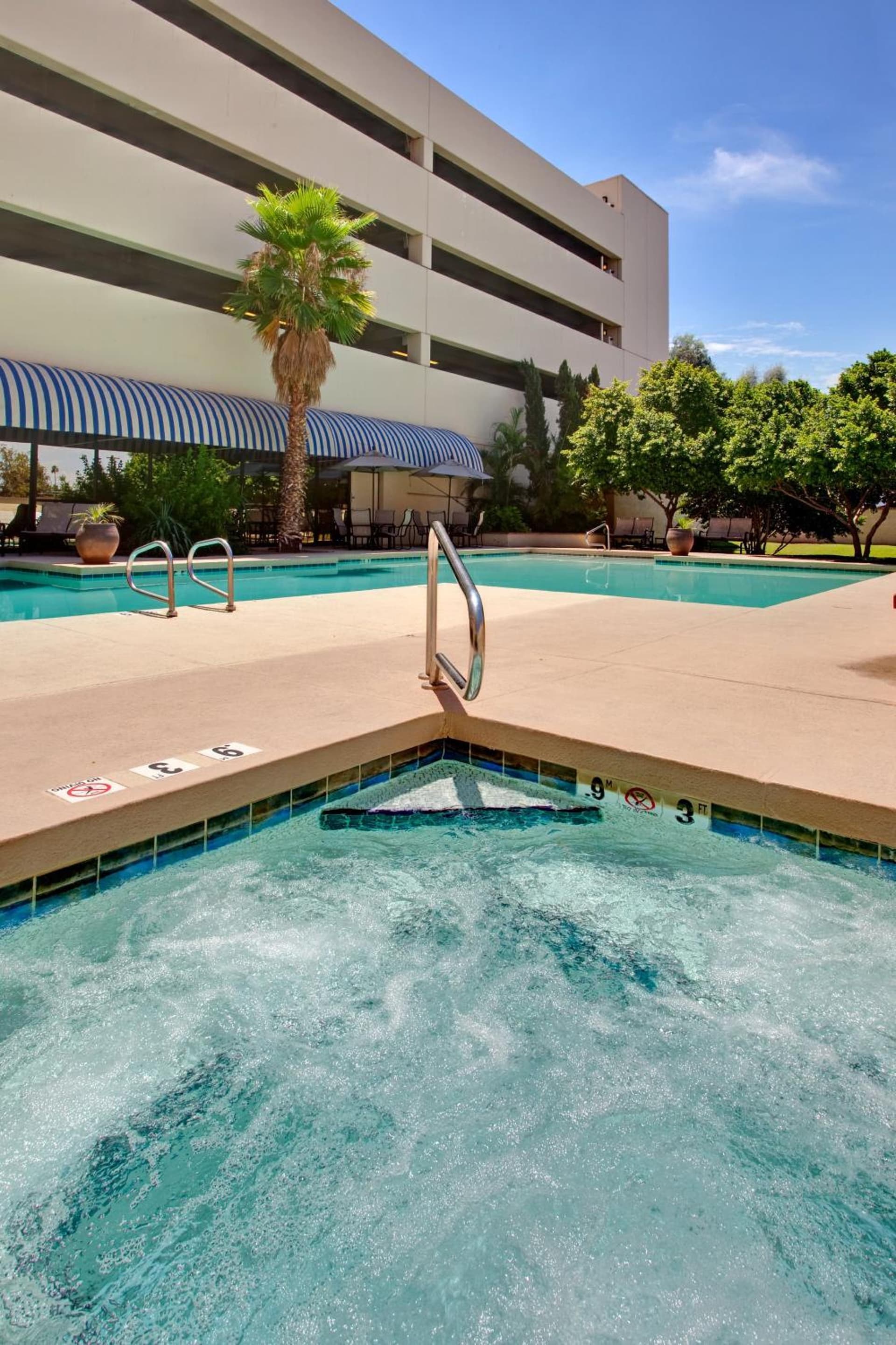 Crowne Plaza Phoenix Airport - PHX by IHG gallery photo in Phoenix, AZ — image 42