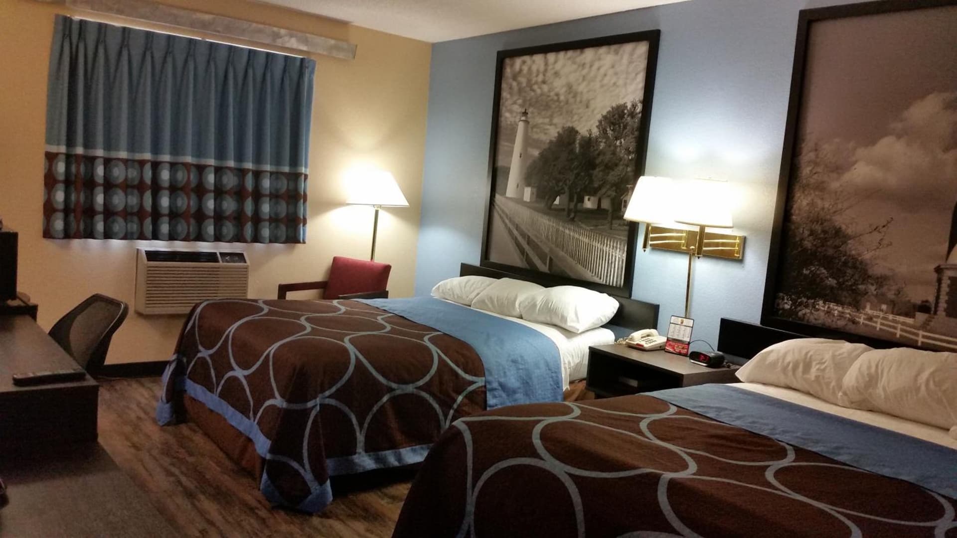 Super 8 by Wyndham Greenville gallery photo in Greenville, NC — image 14