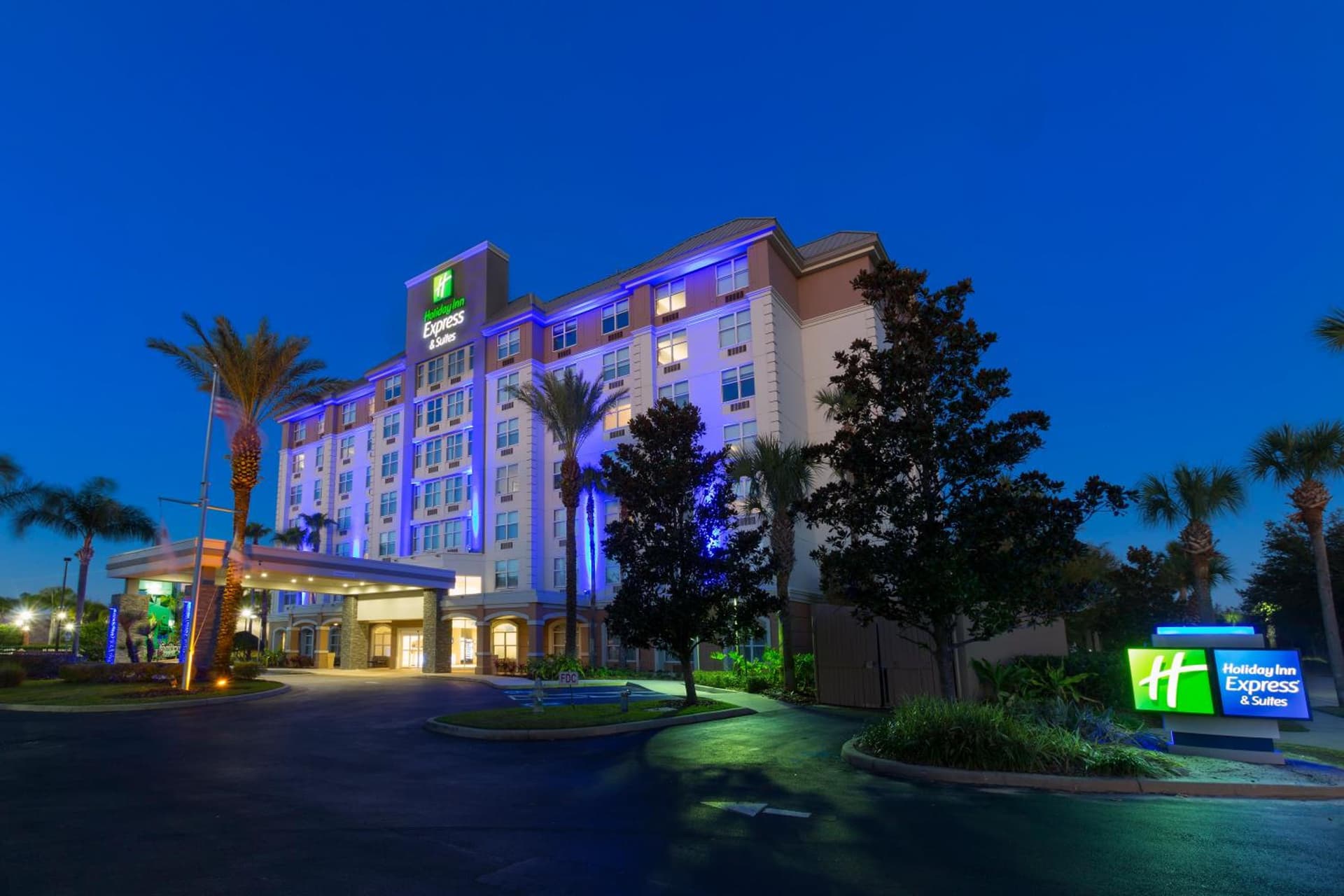 Holiday Inn Express & Suites S Lake Buena Vista by IHG gallery photo in Kissimmee, FL — image 34