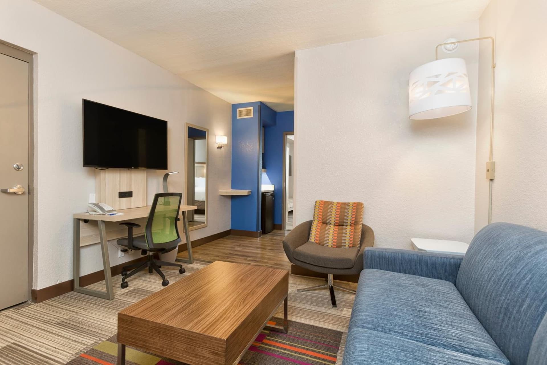 Holiday Inn Express & Suites S Lake Buena Vista by IHG gallery photo in Kissimmee, FL — image 43