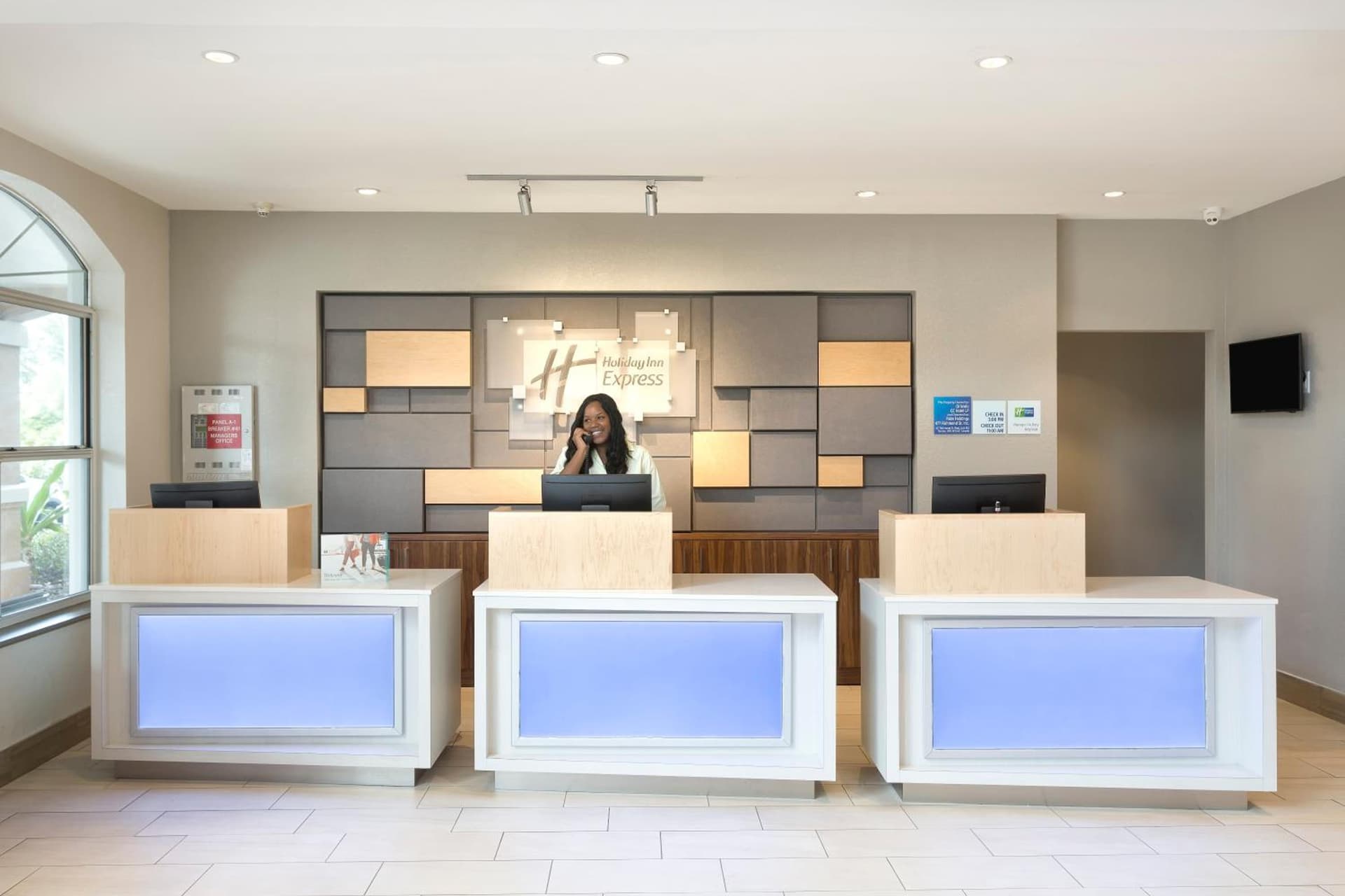 Holiday Inn Express & Suites S Lake Buena Vista by IHG gallery photo in Kissimmee, FL — image 13