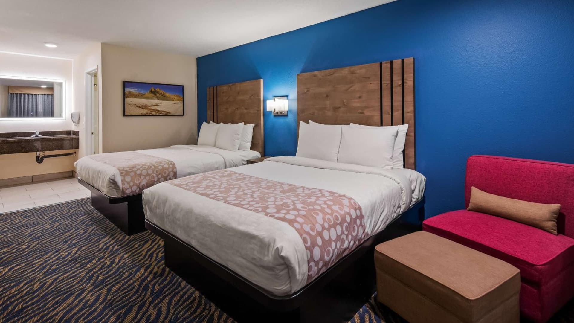 Quality Inn & Suites Hesperia-Victorville property views in Hesperia, CA — gallery photo 3