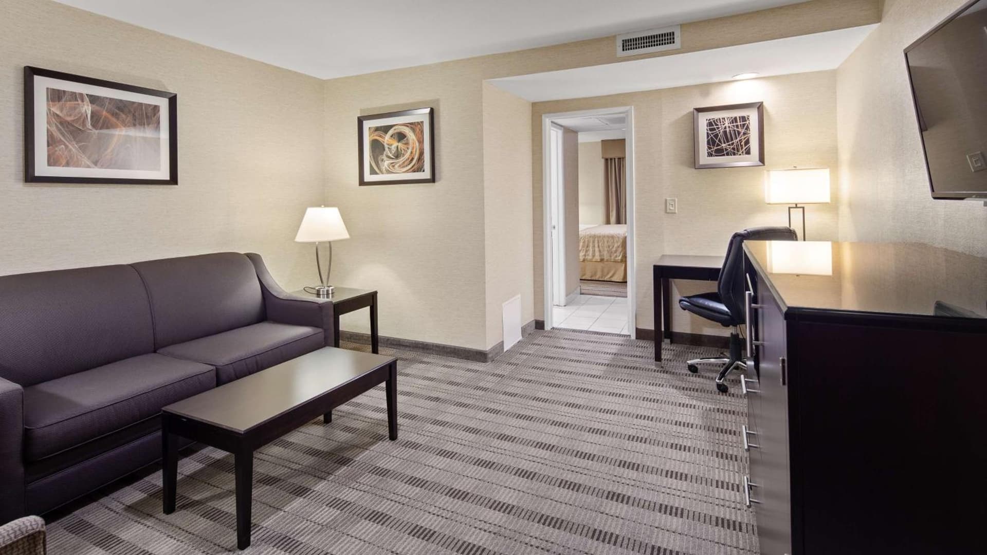 Best Western Pasadena Royale Inn & Suites gallery photo in Pasadena, CA — image 5