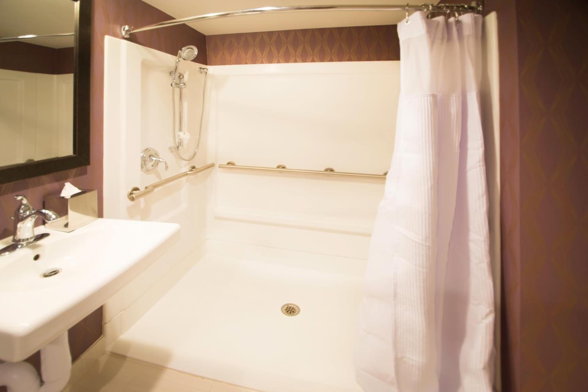 Crowne Plaza Saddle Brook by IHG gallery photo in Saddle Brook — image 16