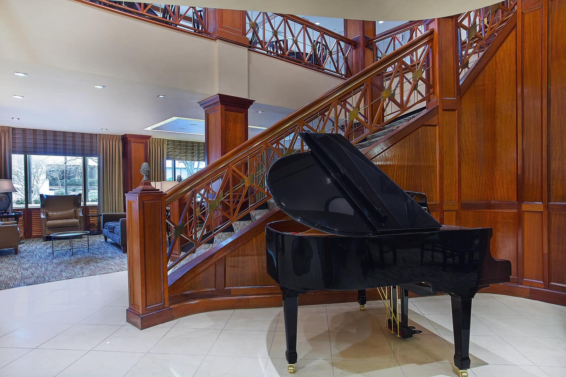 Crowne Plaza Knoxville Downtown University by IHG gallery photo in Knoxville, TN — image 7