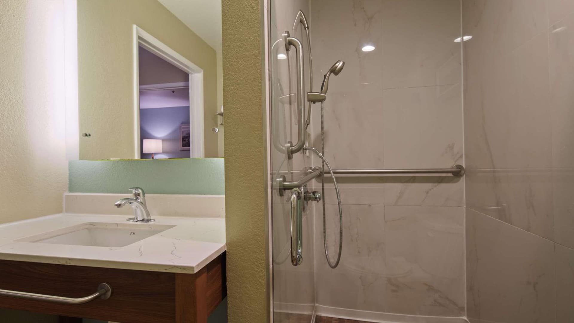 Best Western Carlsbad by the Sea gallery photo in Carlsbad, CA — image 13