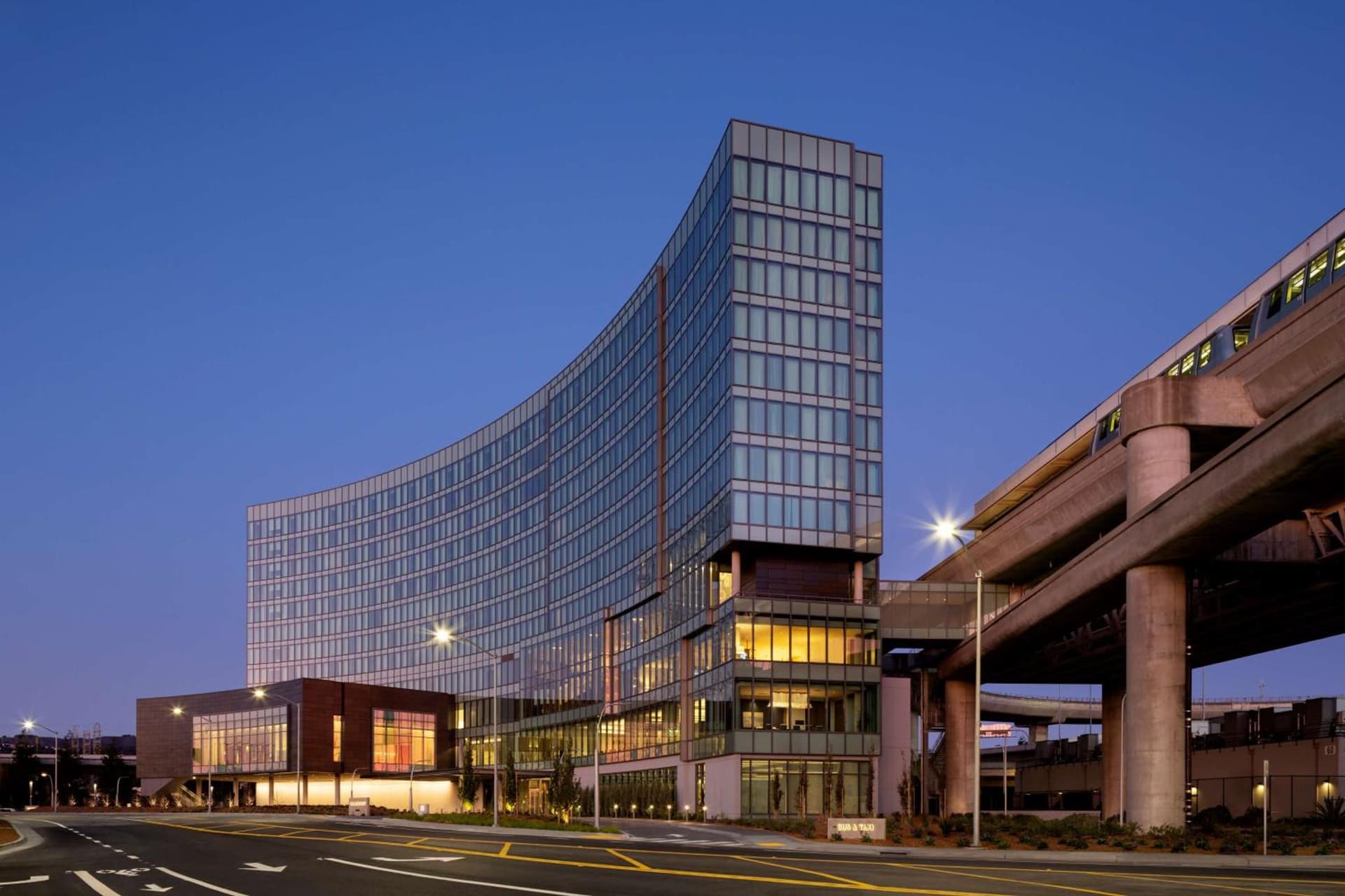Grand Hyatt at SFO gallery photo in Millbrae, CA — image 28