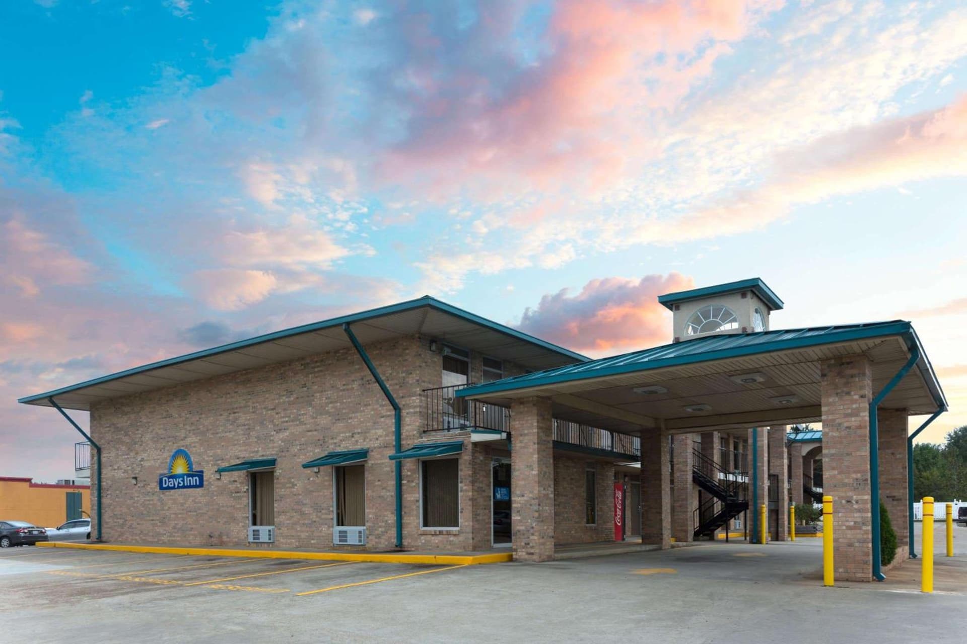 Days Inn by Wyndham Forest featured exterior or lobby in Forest, MS — similar hotel