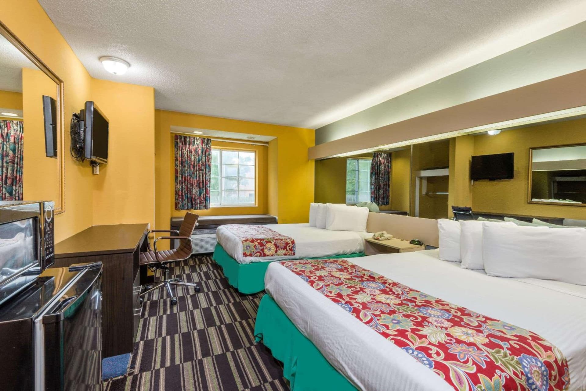 Microtel Inn & Suites by Wyndham Riverside gallery photo in Dayton, OH — image 17