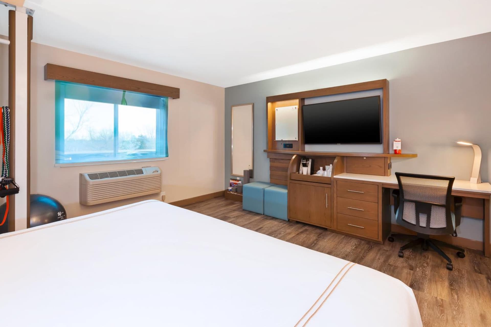 EVEN Hotel Ann Arbor S - University Area by IHG gallery photo in Ann Arbor, MI — image 17