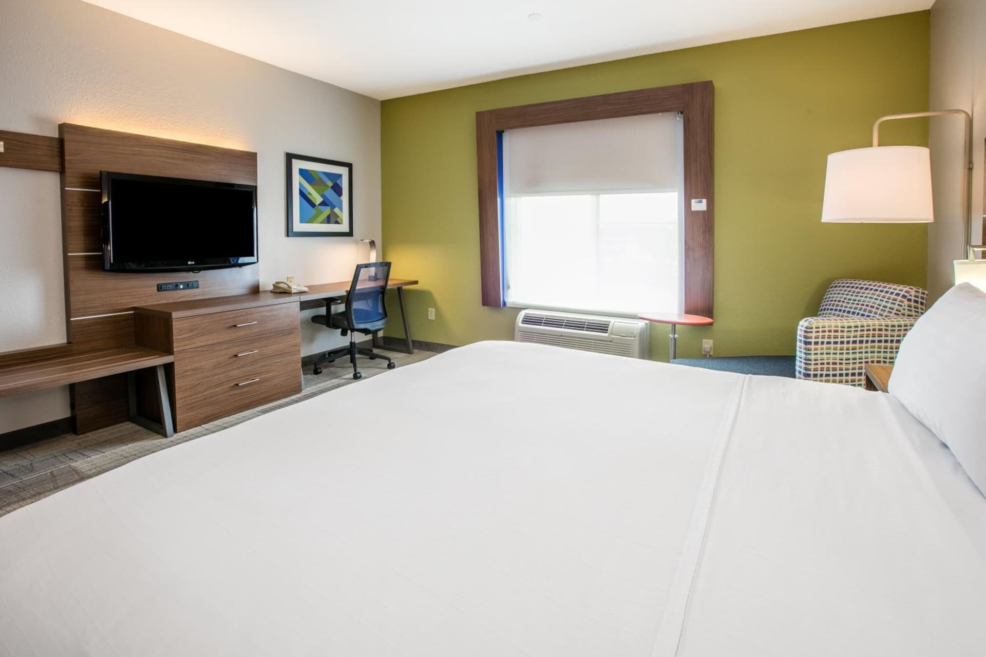 Holiday Inn Express Hotel & Suites Dallas - Grand Prairie I-20 by IHG gallery photo in Grand Prairie, TX — image 32