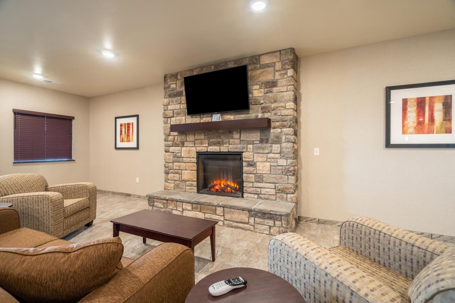 Cobblestone Inn & Suites - Kermit property views in Kermit, TX — gallery photo 3