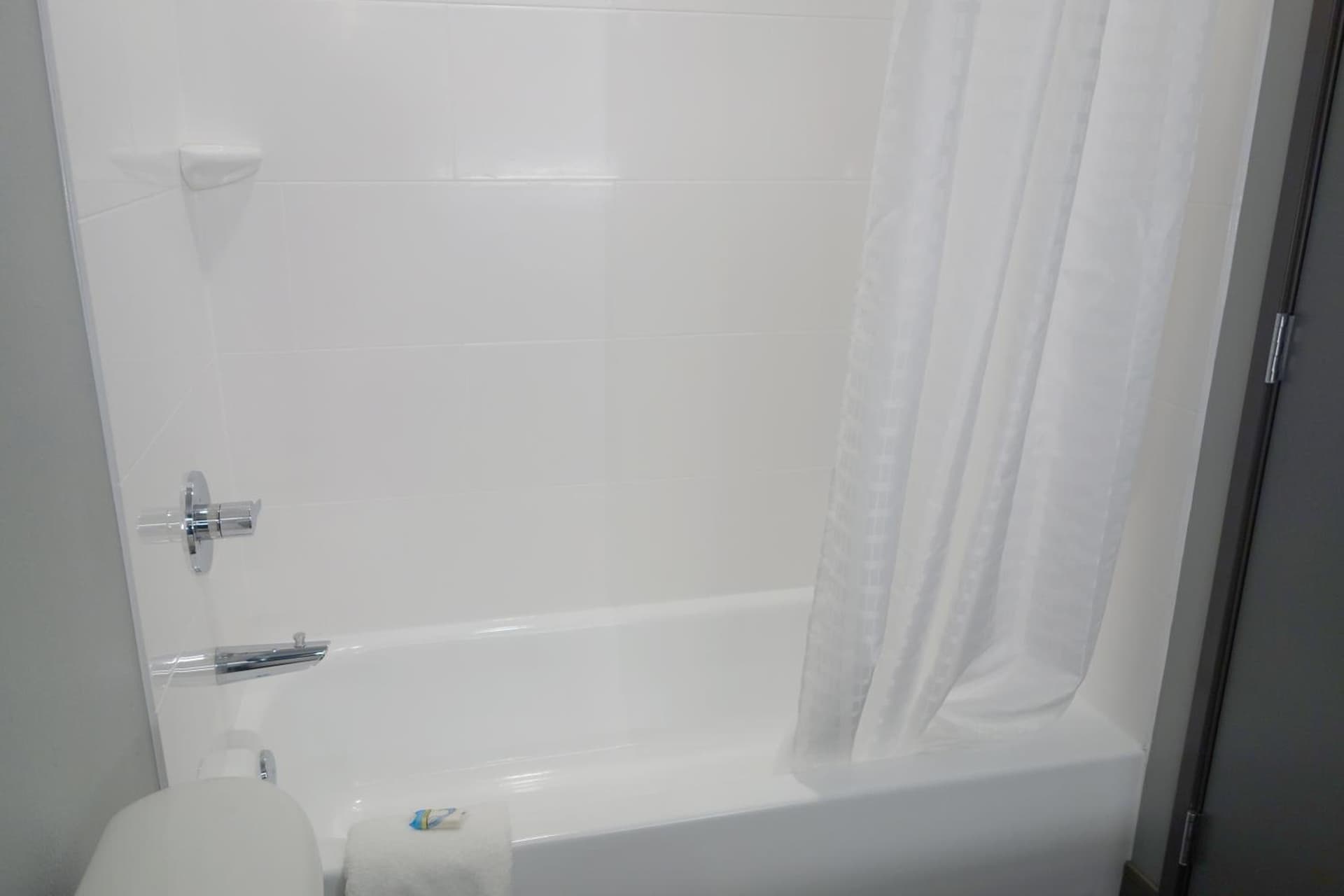 La Quinta Inn & Suites by Wyndham Springfield gallery photo in Springfield, OR — image 33