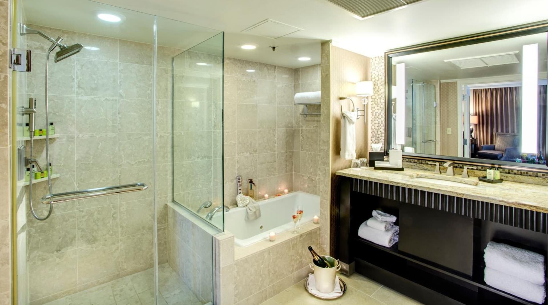InterContinental New Orleans by IHG gallery photo in New Orleans, LA — image 73