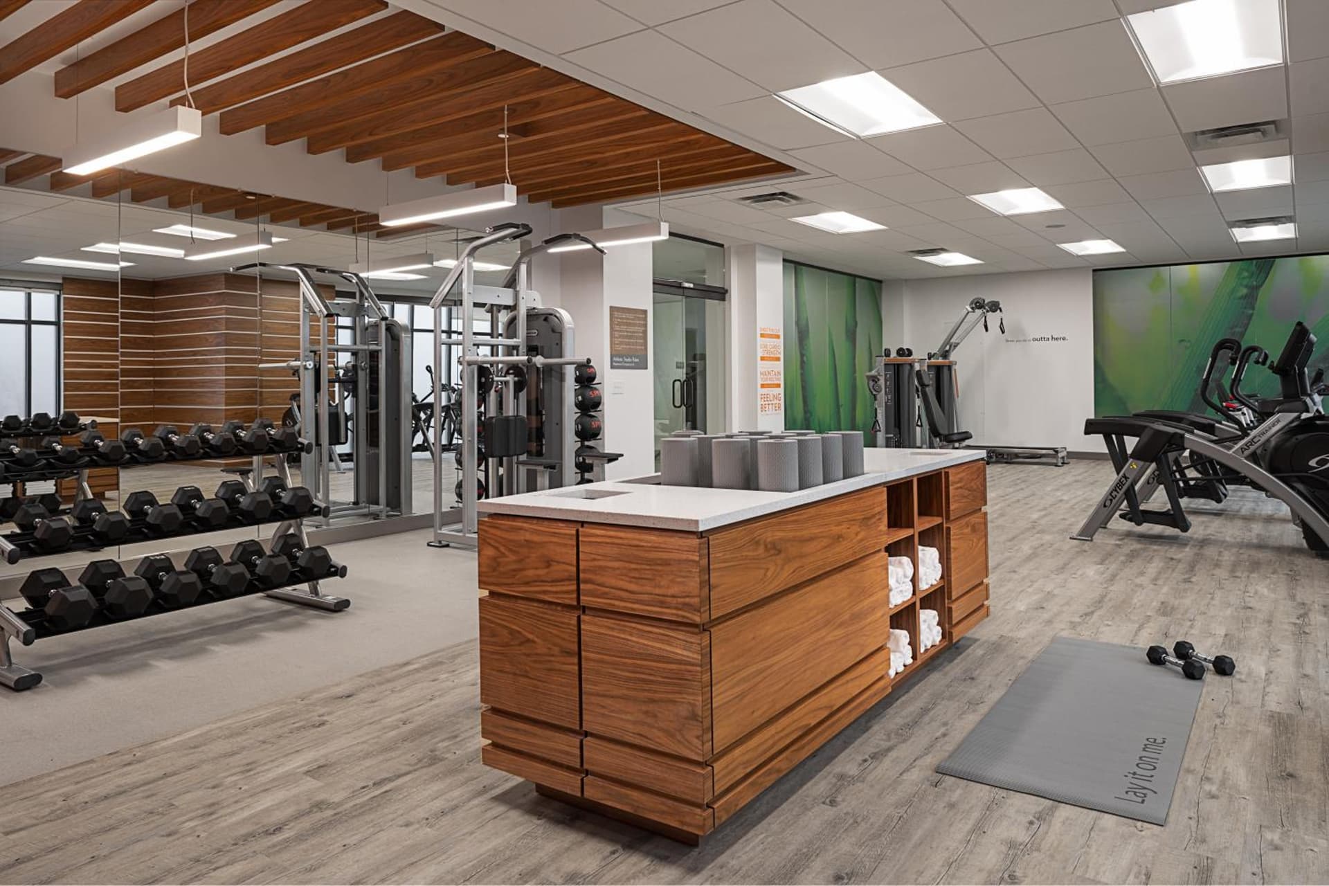 EVEN Hotel Alpharetta - Avalon Area by IHG gallery photo in Alpharetta, GA — image 27