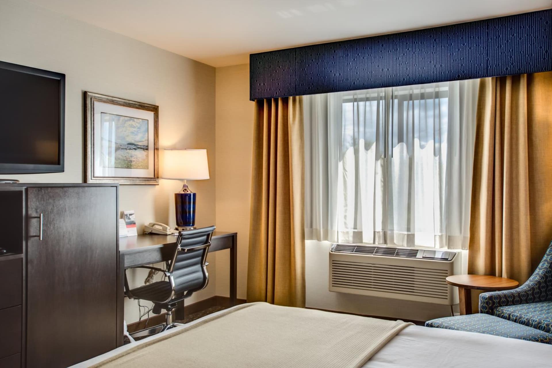 Holiday Inn Express Bellingham by IHG gallery photo in Bellingham, WA — image 36