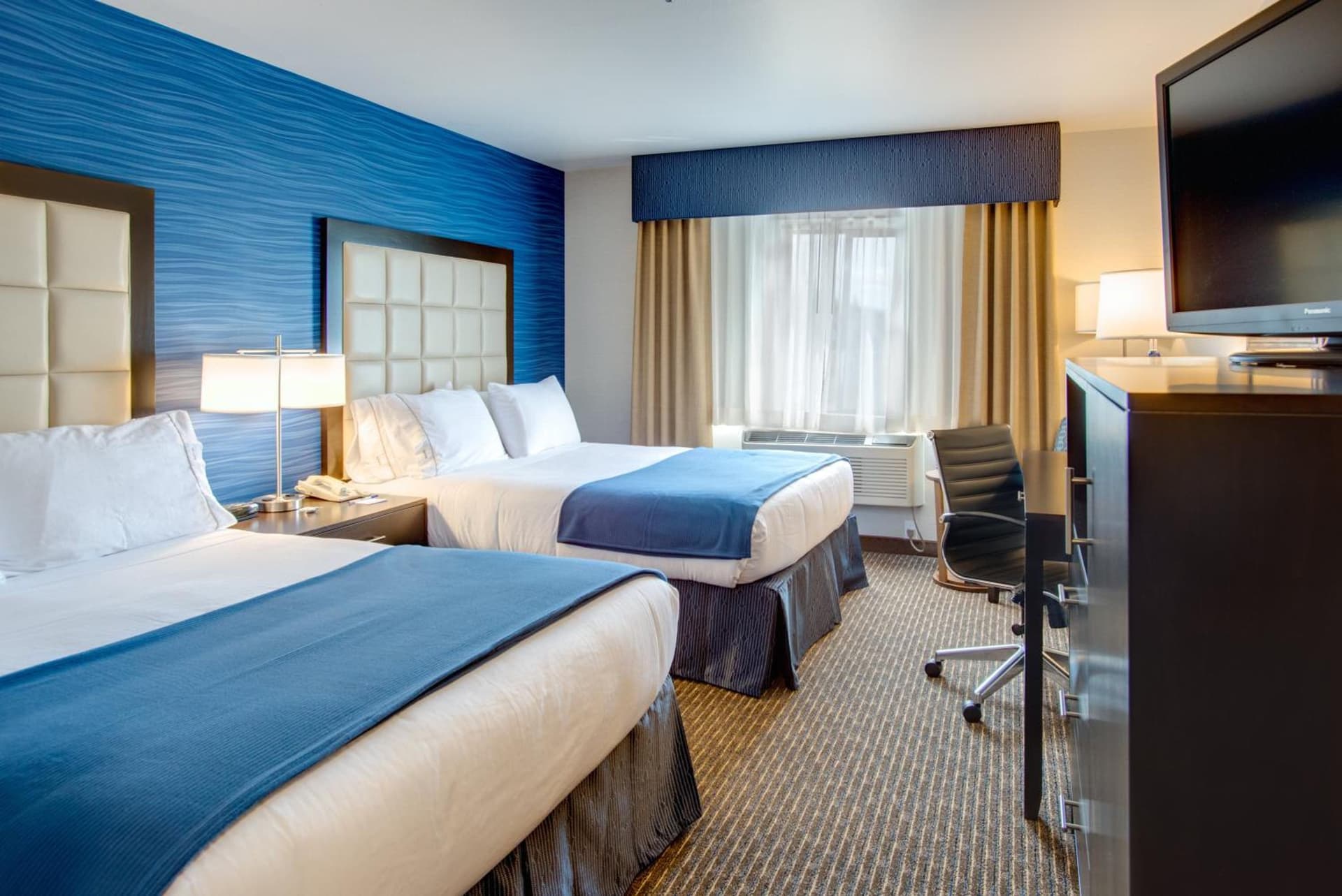 Holiday Inn Express Bellingham by IHG gallery photo in Bellingham, WA — image 34