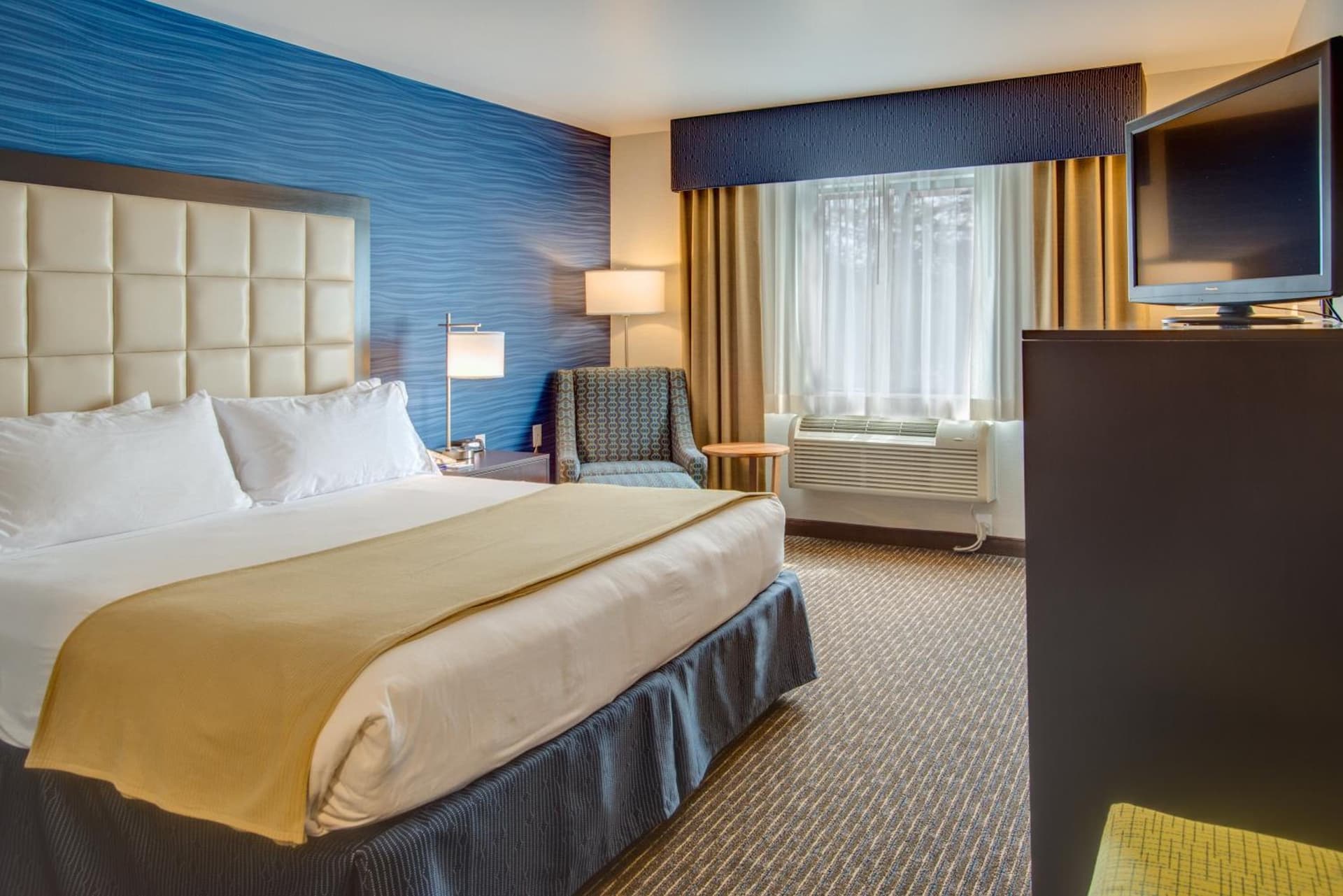 Holiday Inn Express Bellingham by IHG gallery photo in Bellingham, WA — image 45