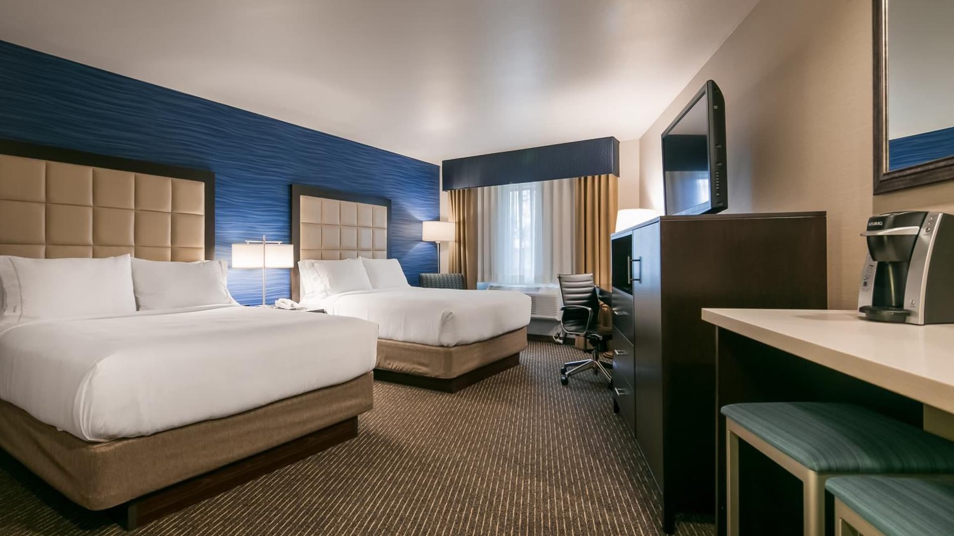 Holiday Inn Express Bellingham by IHG gallery photo in Bellingham, WA — image 25