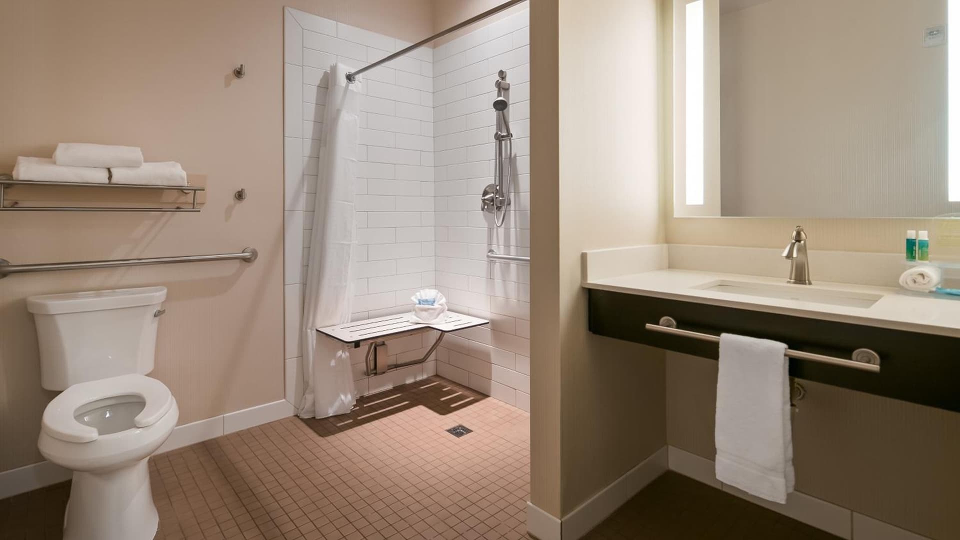 Holiday Inn Express Bellingham by IHG gallery photo in Bellingham, WA — image 20