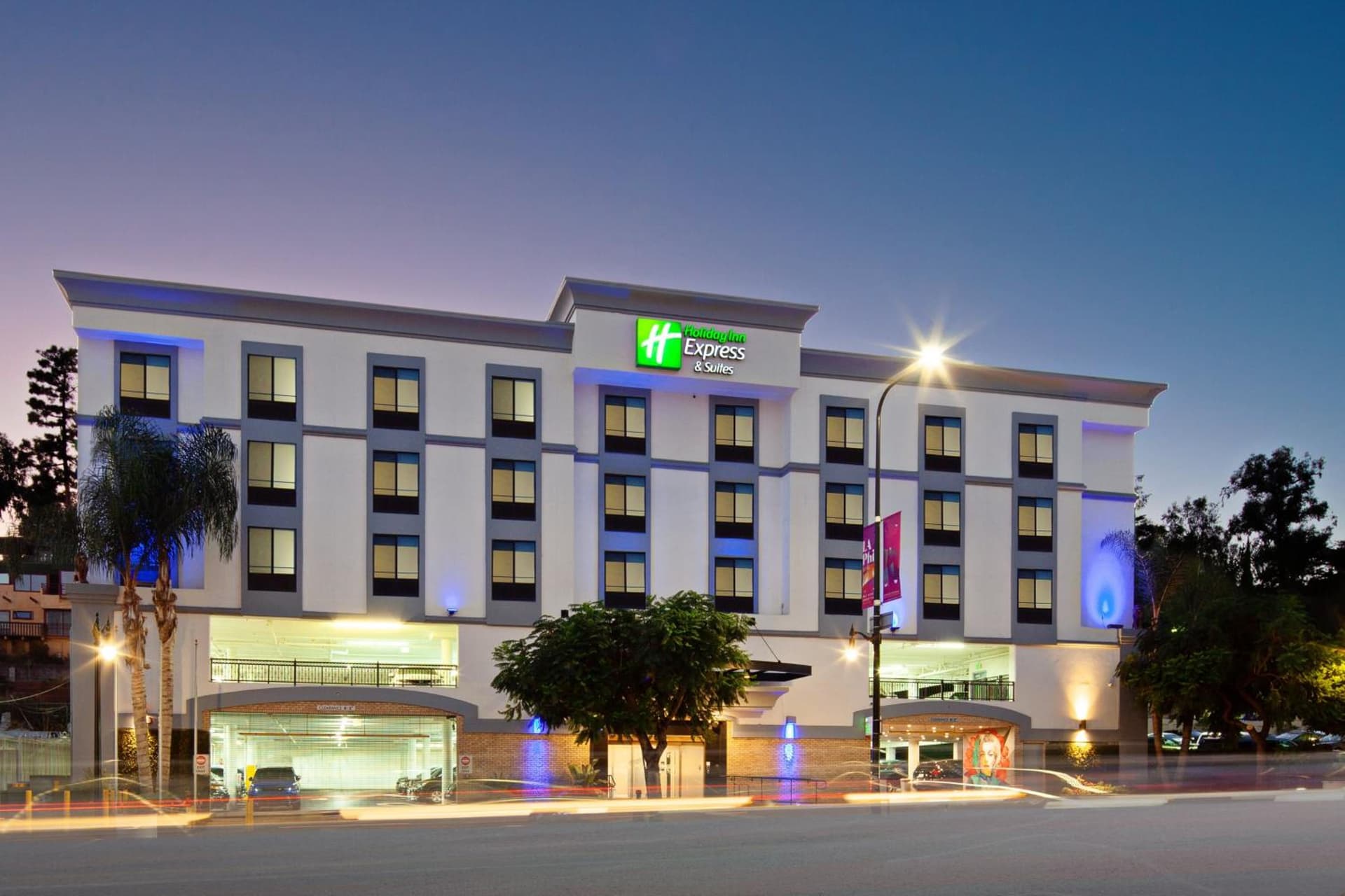 Holiday Inn Express Hollywood Walk of Fame by IHG exterior or lobby in Los Angeles, CA — main listing photo